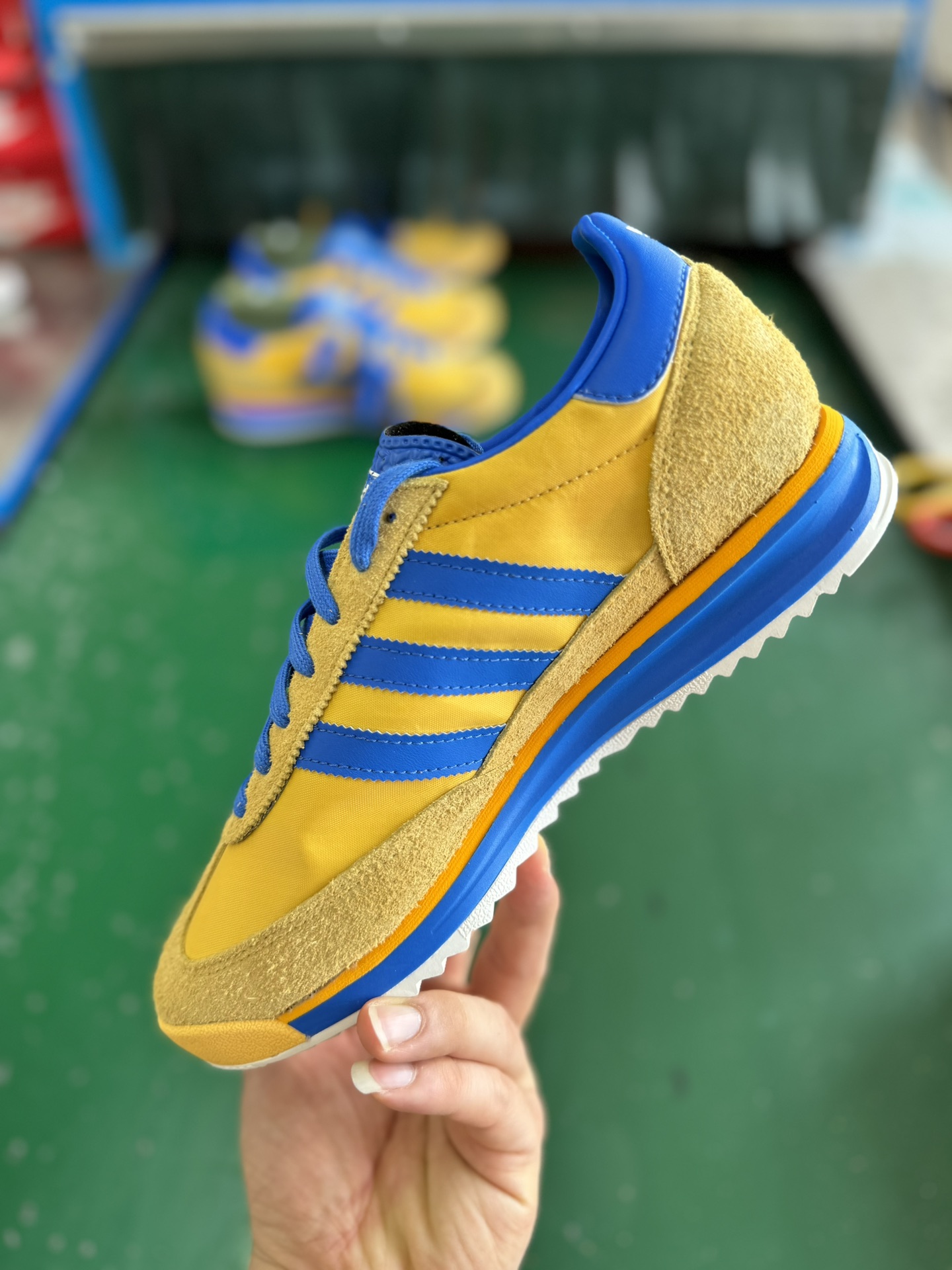 Adidas Originals SL 72 RS: Retro Running Shoes in Nylon and Suede 3 i1721545286 1200 2
