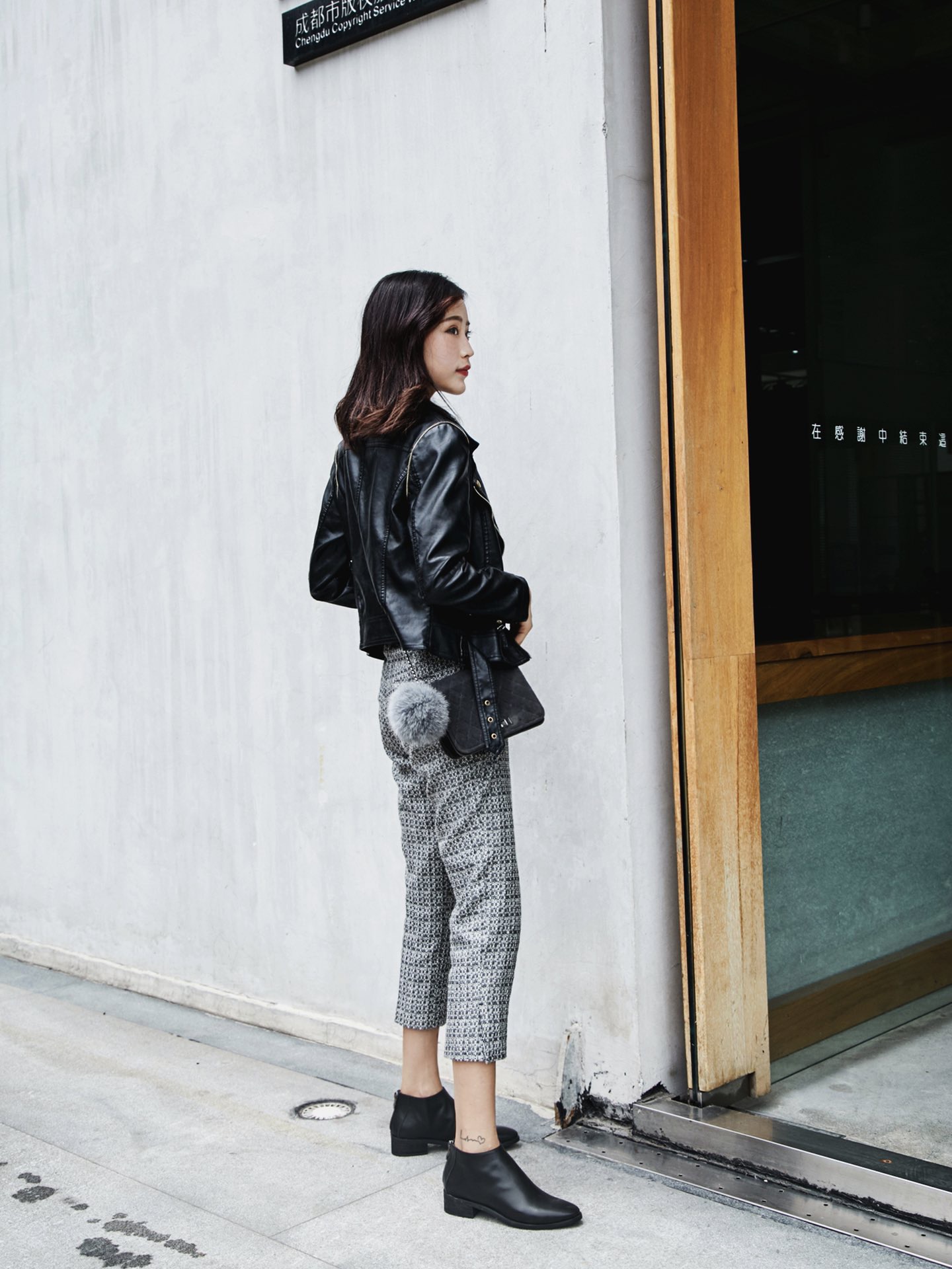 Stylish Calf Skin Shoes Offered in Various Sizes and Colors - 图片 9