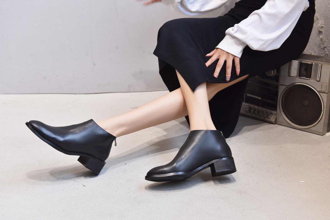 Stylish Calf Skin Shoes Offered in Various Sizes and Colors - 图片 6