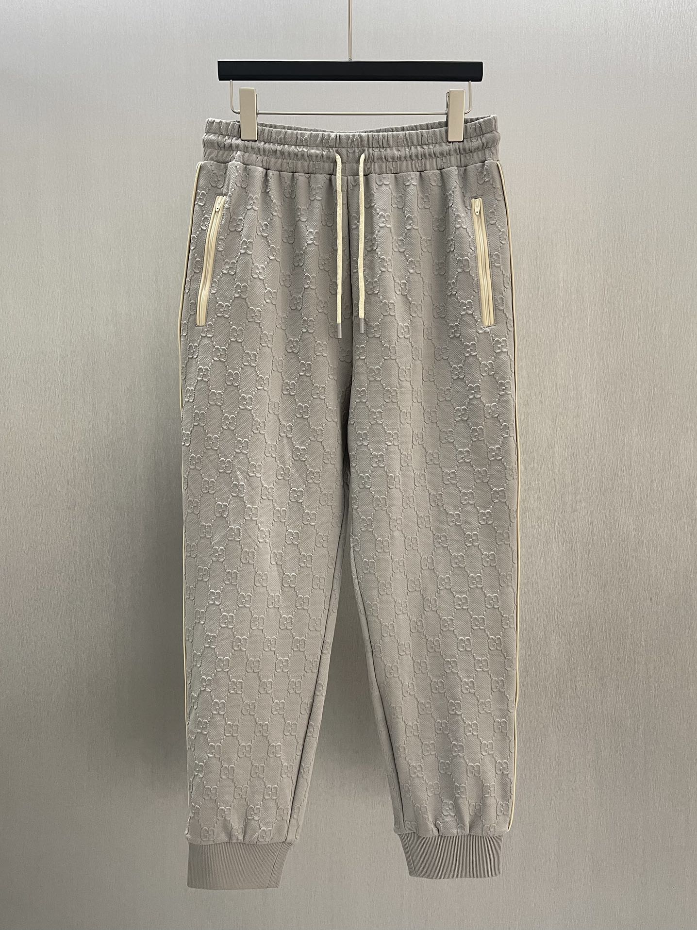 Gucci Clothing Pants & Trousers Grey Light Gray Nylon Spring Collection Casual