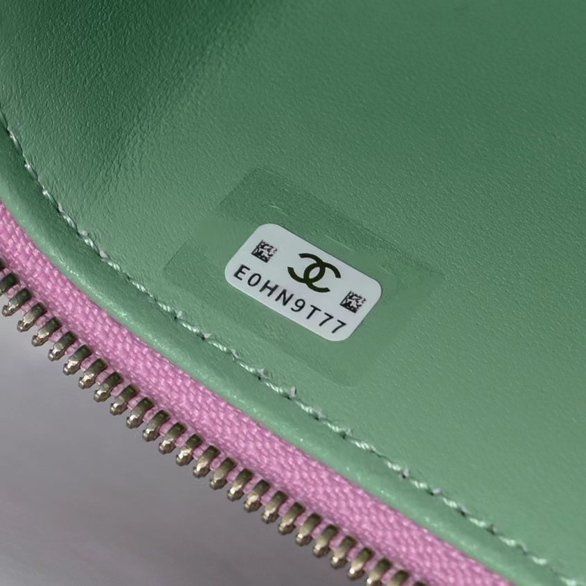 Chanel Style Black Leather Wallet Bags detail image 9 from source 776530