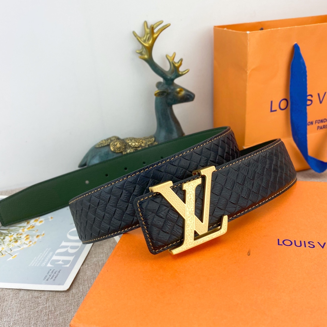 LV💕 特种皮腰带系列 ，原厂五金精品不锈钢扣，手感柔软舒适 宽3.8CM。