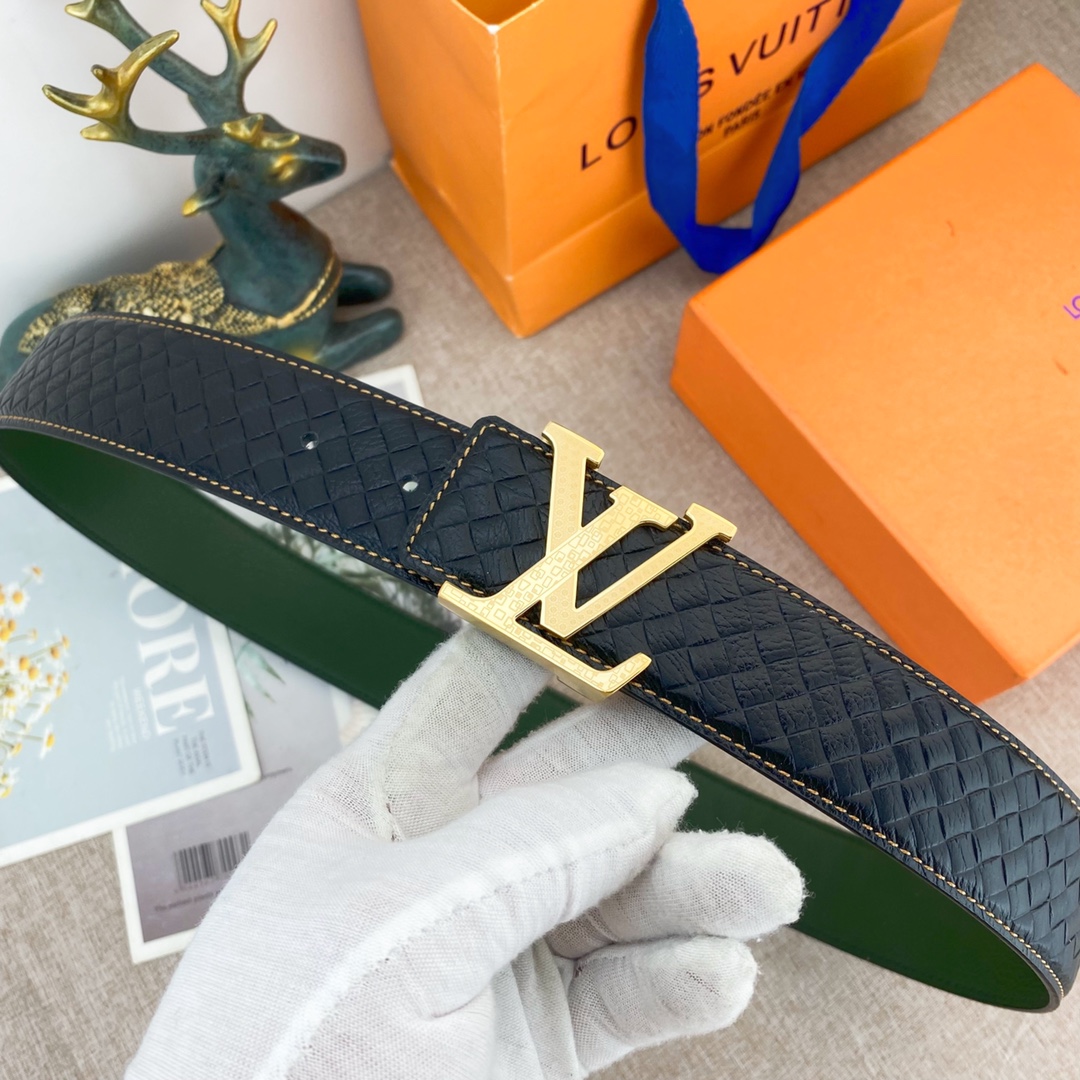 LV💕 特种皮腰带系列 ，原厂五金精品不锈钢扣，手感柔软舒适 宽3.8CM。