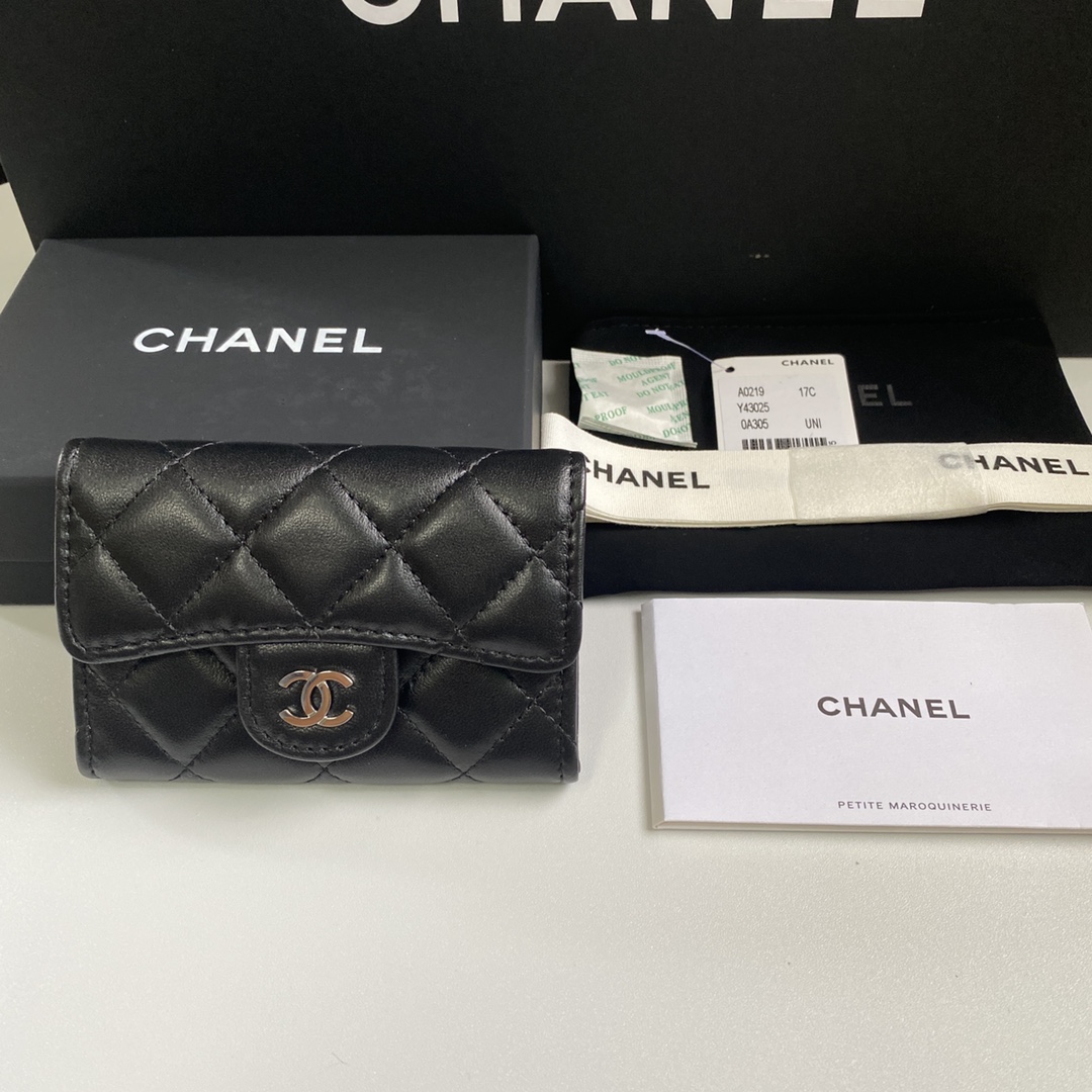 Chanel Classic Flap Bag Wallet Card pack