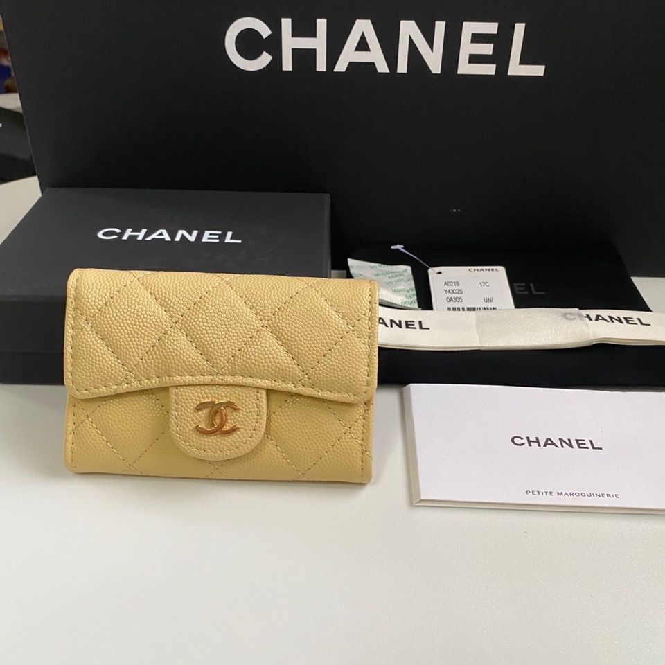 Top brands like
 Chanel Classic Flap Bag Wallet Card pack