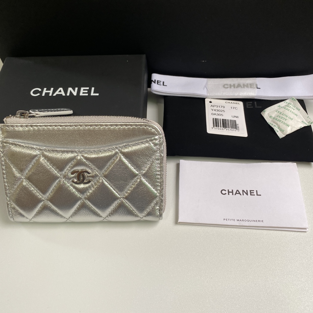 Chanel Wallet Card pack