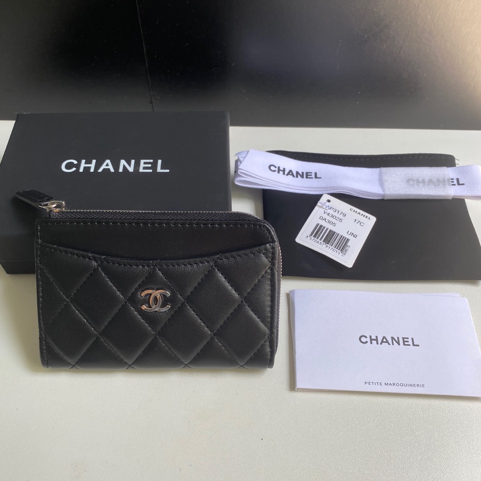 Chanel Wallet Card pack Fake Designer