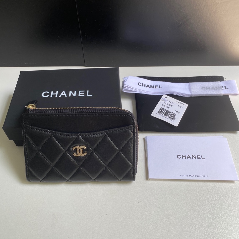 Chanel Wallet Card pack