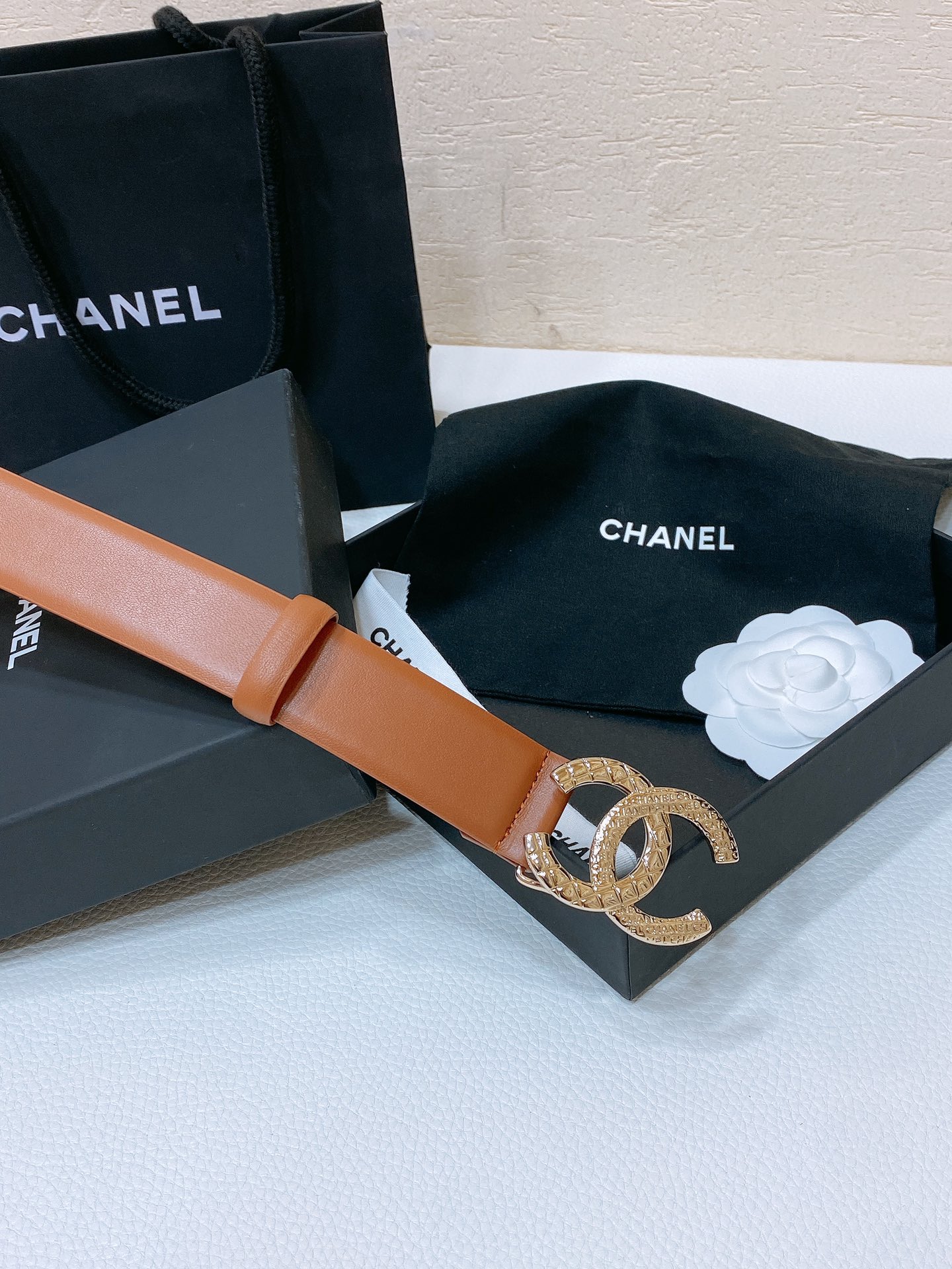 Chanel24c黄铜金属logo搭扣黄铜金属进口胎牛皮平纹带身手感柔软细腻3.0cm