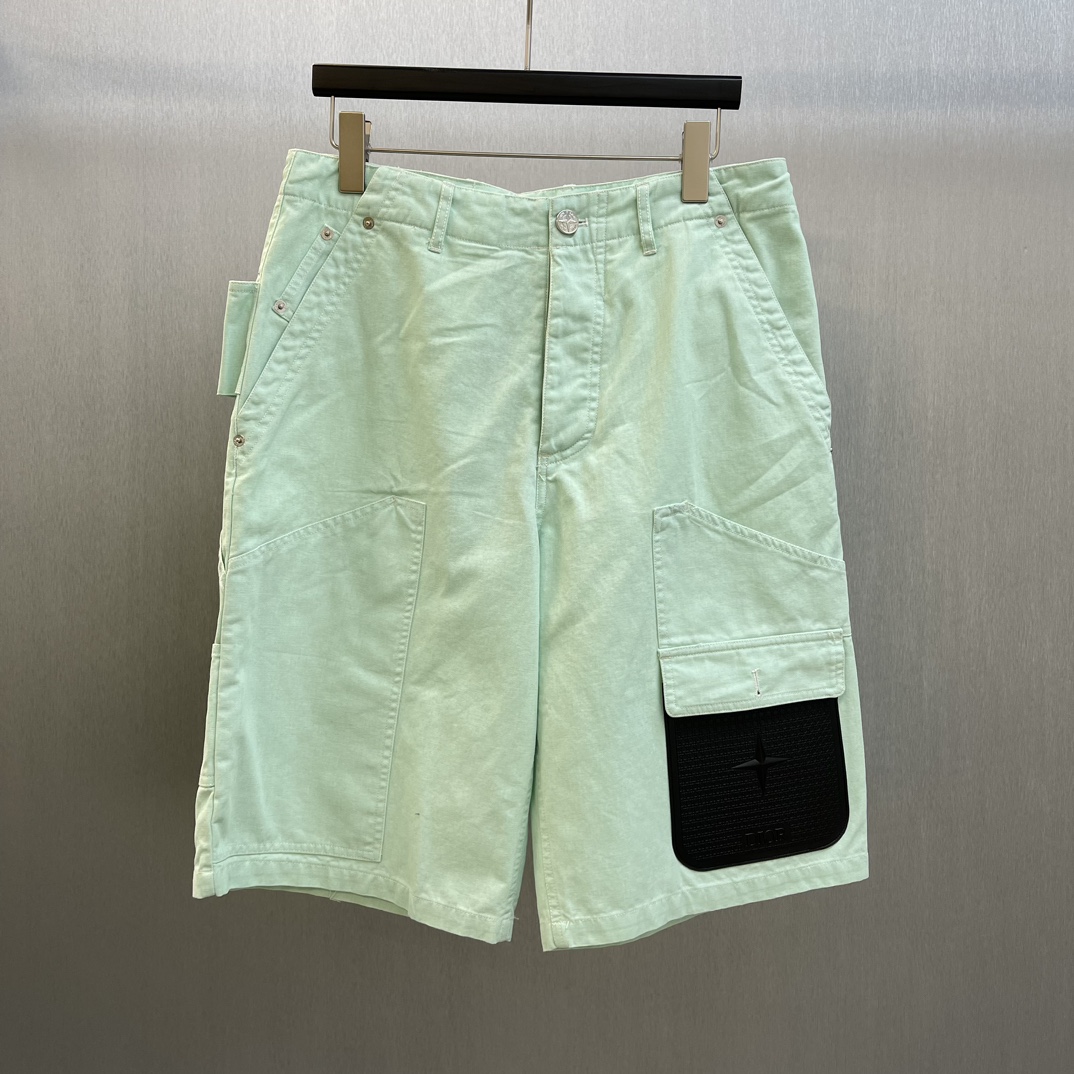 🧧CD shorts conjuntos STONE ISLAND de algodón verde claro Talla: S-XL Descripción Estos shorts son de la serie conjunta…