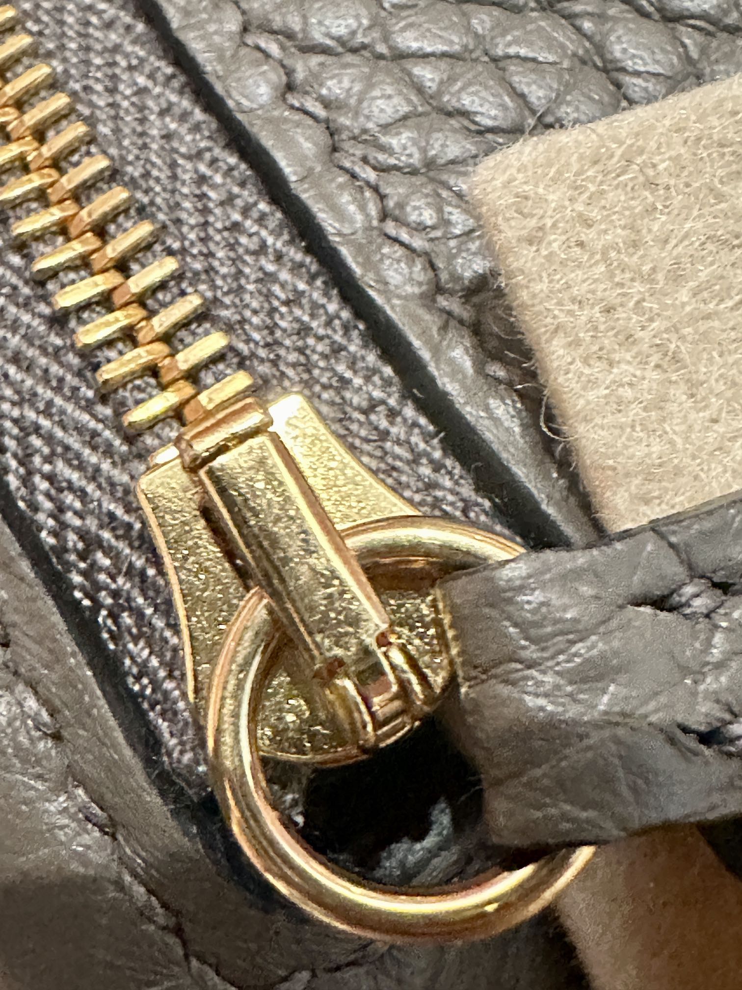 Hermes Lindy Etain mini crossbody everyday