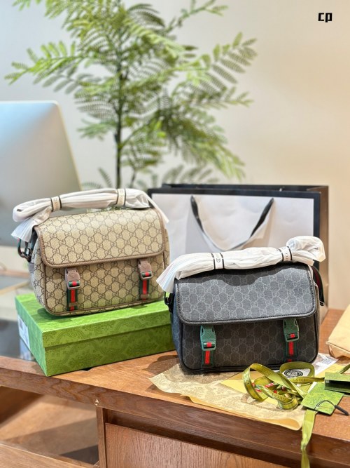 Gucci Ophidia Bolso de Mensajero Pequeño con GG Supreme y Detalles Distintivos 1 Gucci Ophidia Bolso de Mensajero Pequeño con GG Supreme y Detalles Distintivos