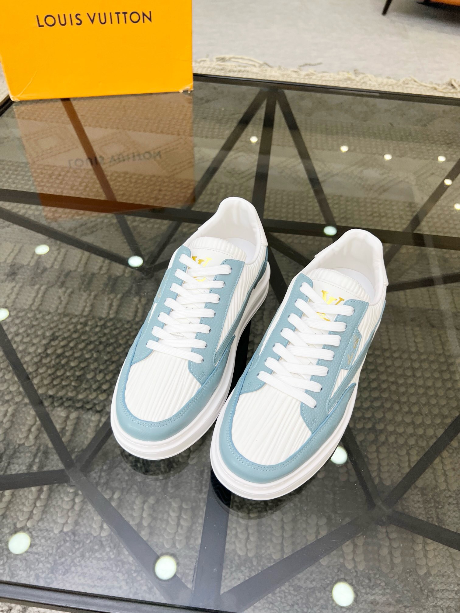 NO:217428,Brand LOUIS VUITTON original color matching code number 39-44 customized 38.45 price Material new Louis Vuitton casual shoes!  Original single-quality Labon craft upper adopts imported cowhide mesh lining, cowhide footbed style, simple and atmospheric original LV ultra-light sole, Louis Vuitton, louis vuitton, louis vuitton, louis vuitton, louis vuitton, cowhide19860909品牌LOUIS VUITTON 颜色原版配色 码数39-44定做38.45 价格 材质路易威登新款 休闲鞋！原单品质拉邦工艺鞋面采用进口牛皮网布内里 牛皮垫脚版型时尚 简单大气原版LV超轻大底,路易威登,louis vuitton,louis vuitton,louis vuitton,cowhide,Men's shoes