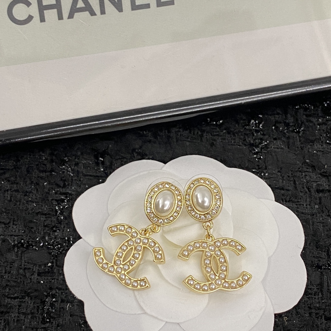 Omega Haute Couture Haute Couture Fine Jewelry Necklace Bracelet Ring