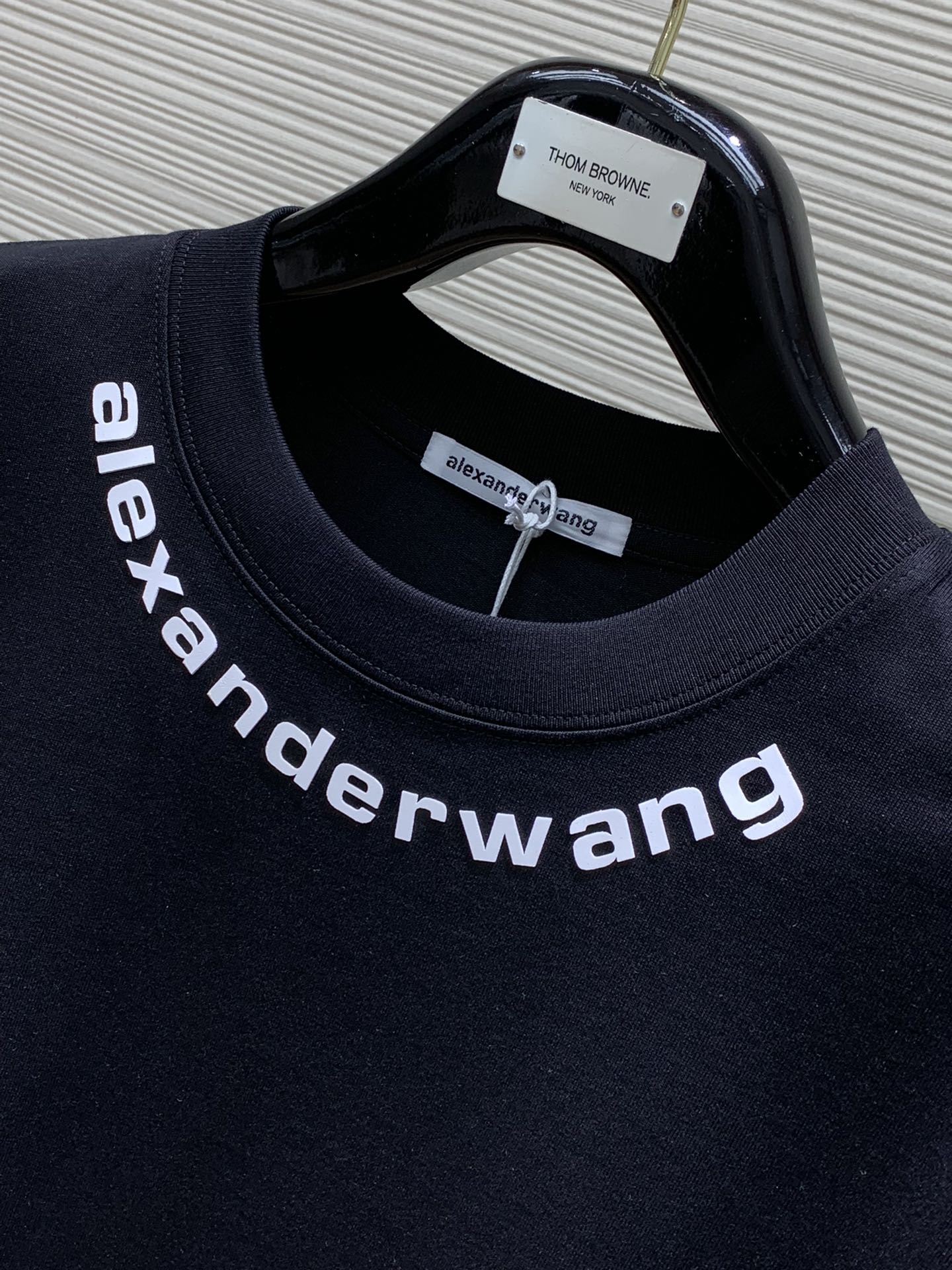 AlexanderWang亚历山大王2024夏季新品时尚休闲圆领短袖T恤专柜同步有售顶级印花工艺字母lo