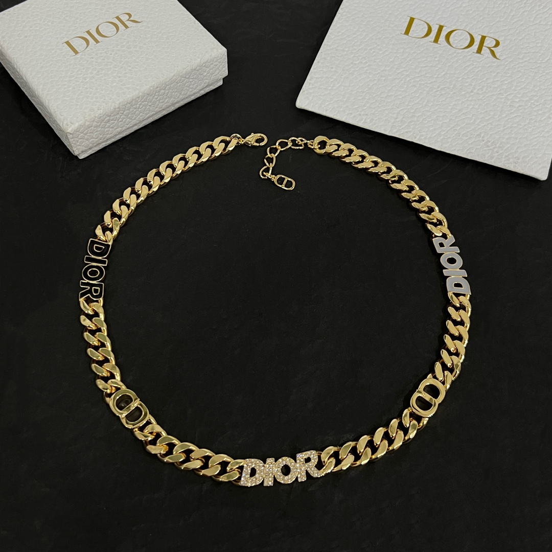 Dior Jewelry Necklaces & Pendants Yellow Brass