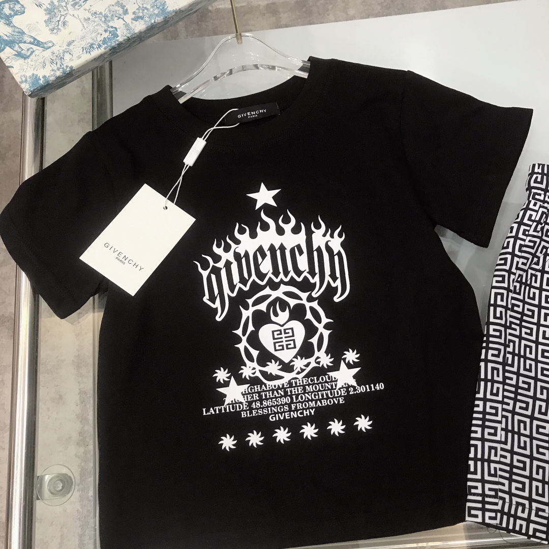 New Logo-Printed Round-Capped T-Shirts in Black and White, Sizes 100-150 CM #168 - 图片 4
