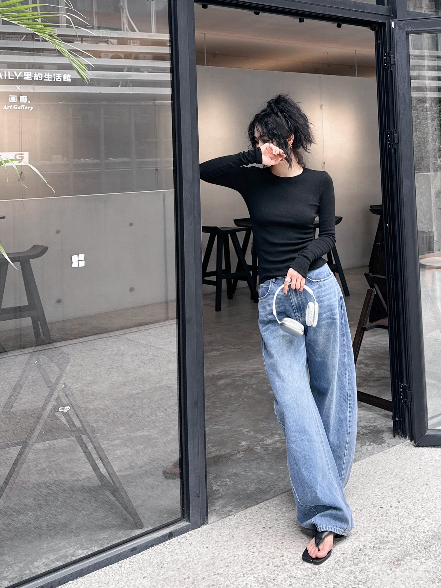 🌾NEW｜新款打底，纯棉面料，柔软透气上身舒适，高弹力坑条针织修身显瘦，整身镂空字母logo设计，尺码S