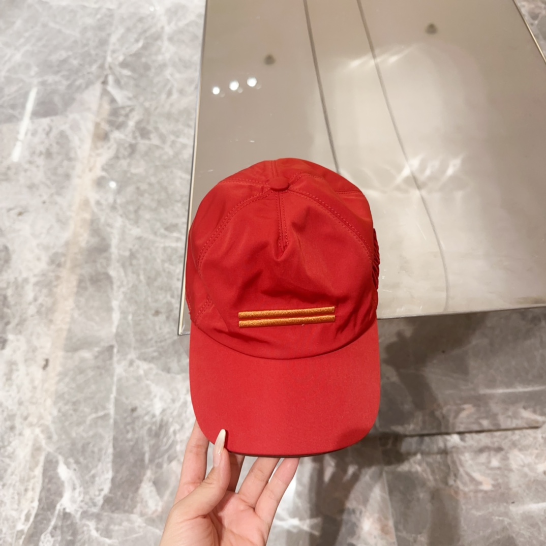 NO:209528,ZEGNA new high-version baseball cap, big brands synchronized, super easy to match, shipped!  Hat Straw Hat Fisherman Hat Baseball Hat, Hats, espadrilles, hats19860909ZEGNA 新款高版本棒球帽,大牌同步,超好搭配,出货！帽子草帽渔夫帽棒球帽,帽子,espadrilles,hats,hat