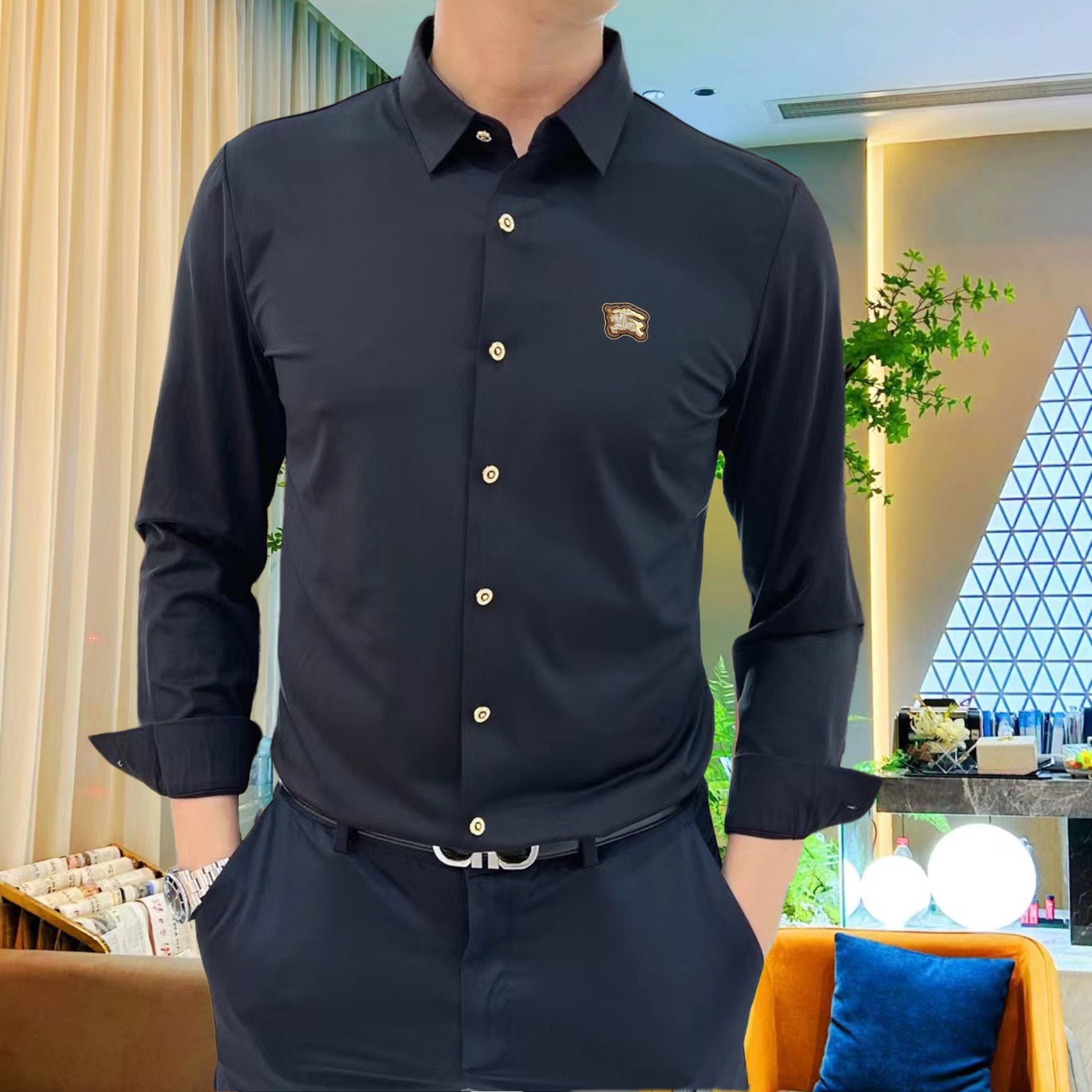 NO:646308,Seamless nylon long-sleeved shirt, simple European light luxury style A6202#M-4XL,,shirts,alexander wang19860909无痕锦氨长袖衬衫 简欧轻奢风 A6202#M-4XL,,shirts,alexander wang,Men's clothing