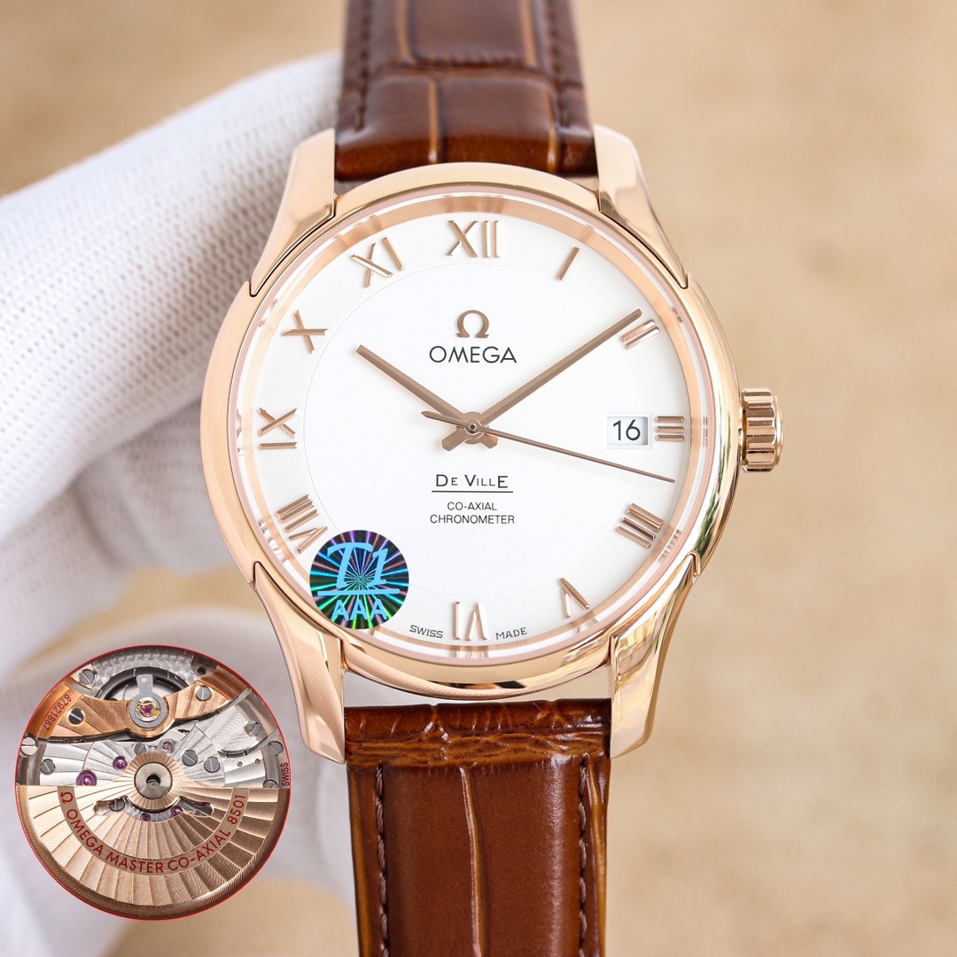 OMF欧米碟飞系列搭载同轴8500机芯上市！ 1.工厂自改2824黑摆轮。包括日历字体大小。 2.字面分体罗马全部cnc，精雕细磨亮闪闪。字体印刷更是多次改版。 3.表壳41mm尺寸，全走cnc，再精磨，给你光滑细腻镜子般效果。 4.表扣为达到原装效果，不断修改更新，无论结构打磨。 5.上下蓝宝石玻璃镜面，面玻璃更是做了镀高清膜工艺。