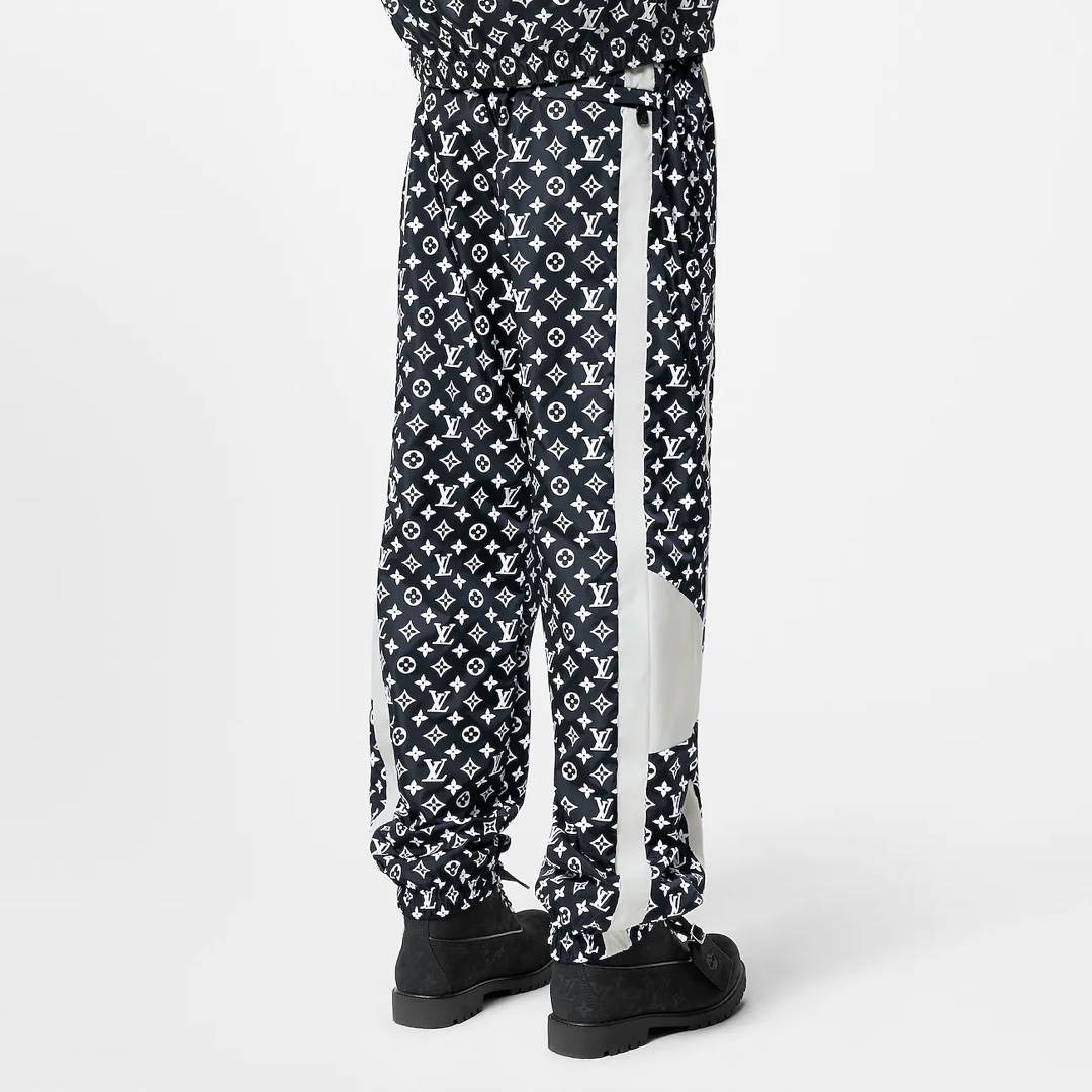 Louis Vuitton Haute Couture Haute Couture Ready-to-Wear Clothing Dress 2