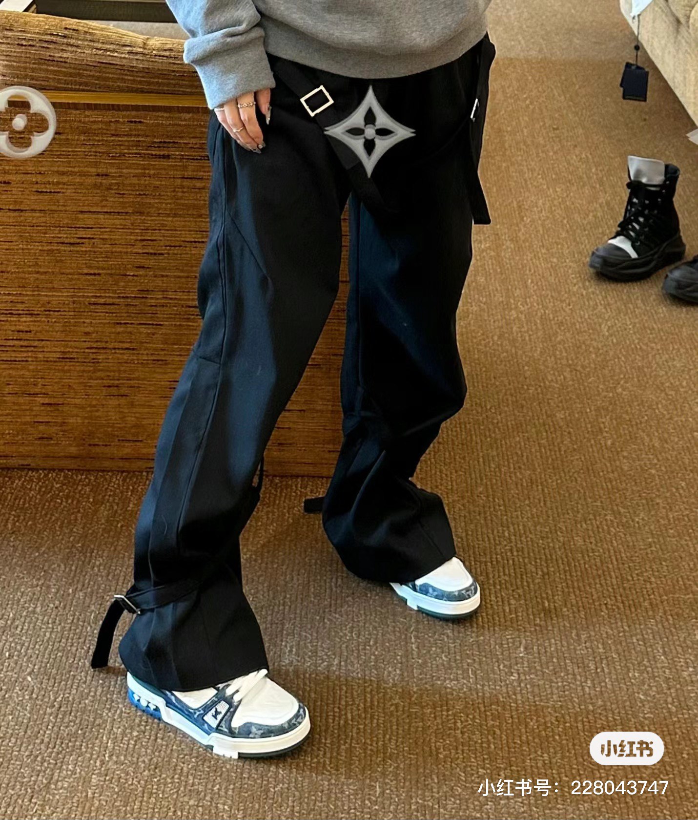 路易威登 Louis Vuitton 高定典藏名品高定成衣时装外套连衣裙衬衫T恤 #6437C41C 6