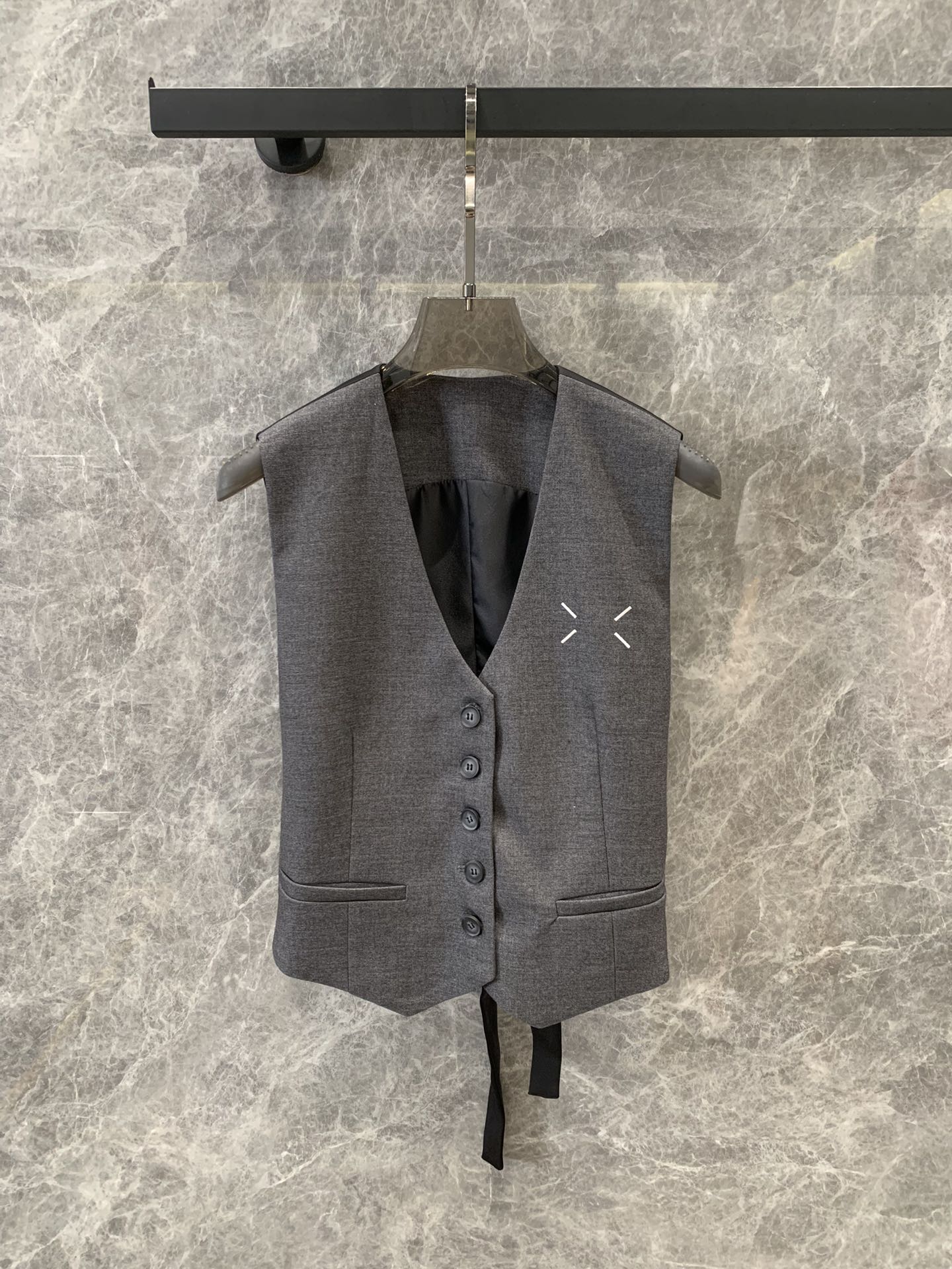 High-Quality Women’s Suit Collection from Maison Margiela at 24S: Exclusive and Classic Designs - 图片 1