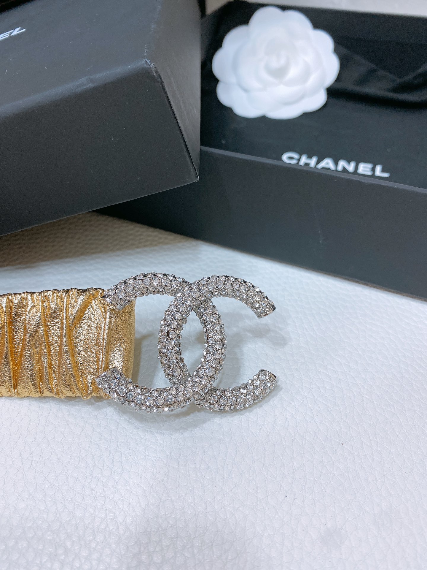 chanel24ccc水钻黄铜logo扣小牛皮银色金属与金色金属3.0cm精品弹力十足百搭优雅码数含扣S