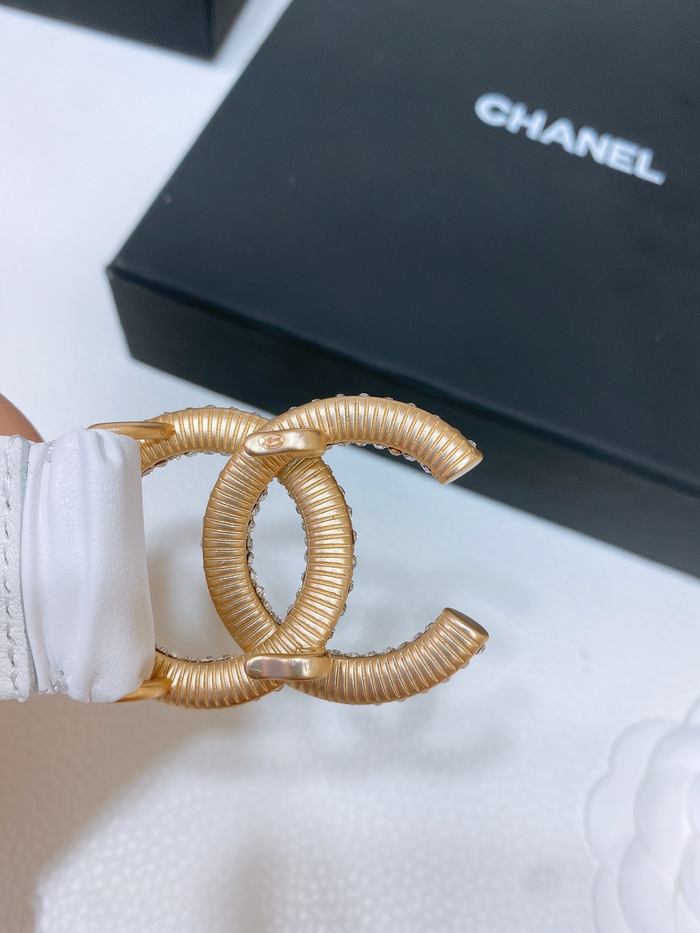 chanel24ccc水钻黄铜logo扣小牛皮银色金属与金色金属3.0cm精品弹力十足百搭优雅码数含扣S