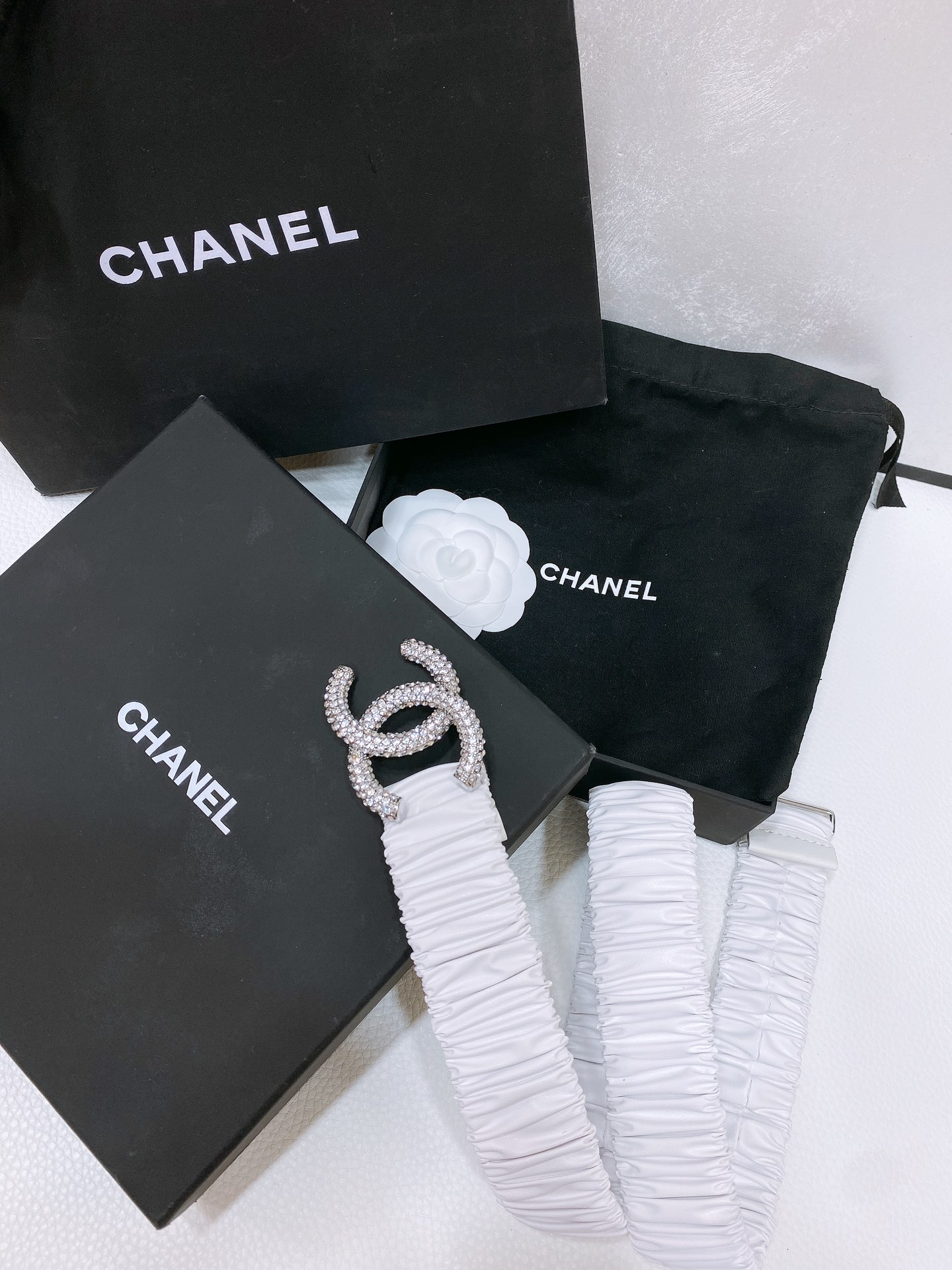 chanel24ccc水钻黄铜logo扣小牛皮银色金属与金色金属3.0cm精品弹力十足百搭优雅码数含扣S