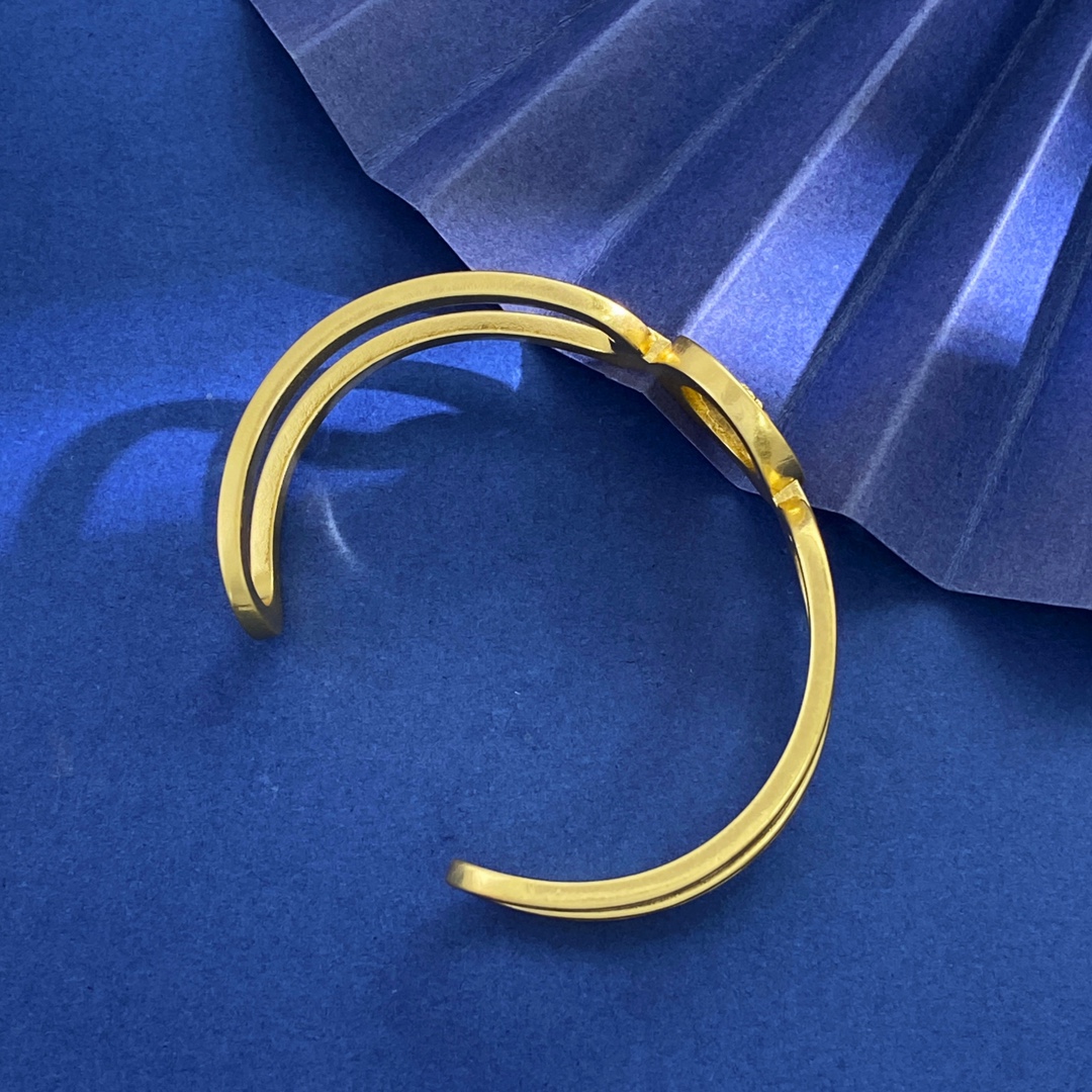 Vintage Versace Bronze Medusa Head Cuff Bracelet, 1.56 cm Wide - 图片 3