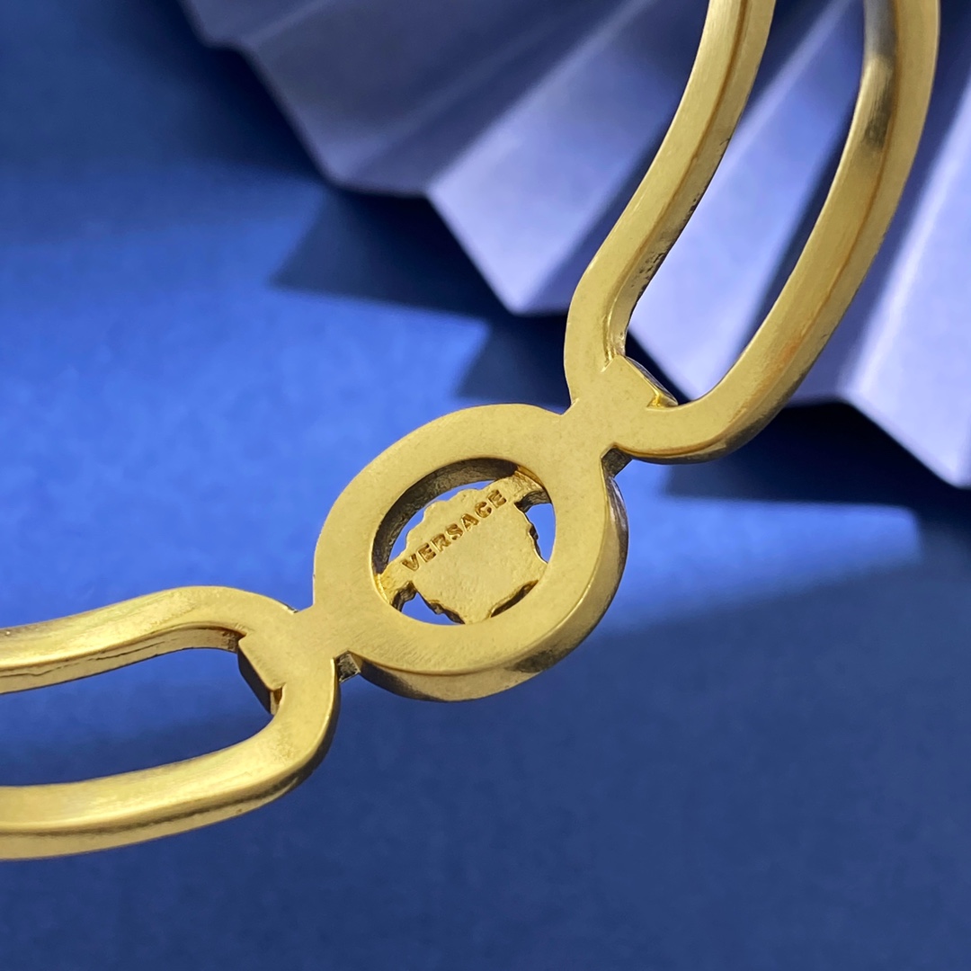 Vintage Versace Bronze Medusa Head Cuff Bracelet, 1.56 cm Wide - 图片 8