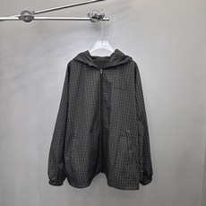 NEW|新款风衣外套,进口再生纤维面料,透气舒适不易皱,定织格纹面料杂色混织细节超棒,前胸后背进口立体胶印logo设计, NEW|新款风衣外套,进口再生纤维面料,透气舒适不易皱,定织格纹面料杂色混织细节超棒,前胸后背进口立体胶印logo设计,
