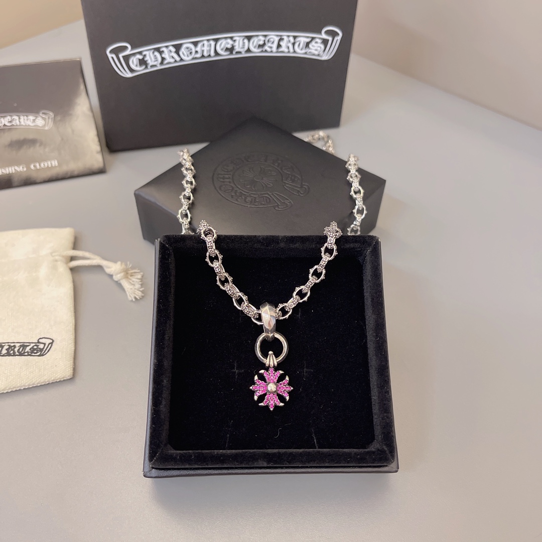 NO:642261,Popular items in Chrome Hearts counter, factory direct selling price, original one-to-one reproduction, same style for men and women, Chrome Hearts Necklace, jewelry boutique, chrome hearts, necklace19860909克罗心专柜爆款 厂家直销价 原版一比一复刻 男女同款 克罗心项链,饰品精品,chrome hearts,necklace,Jewelry