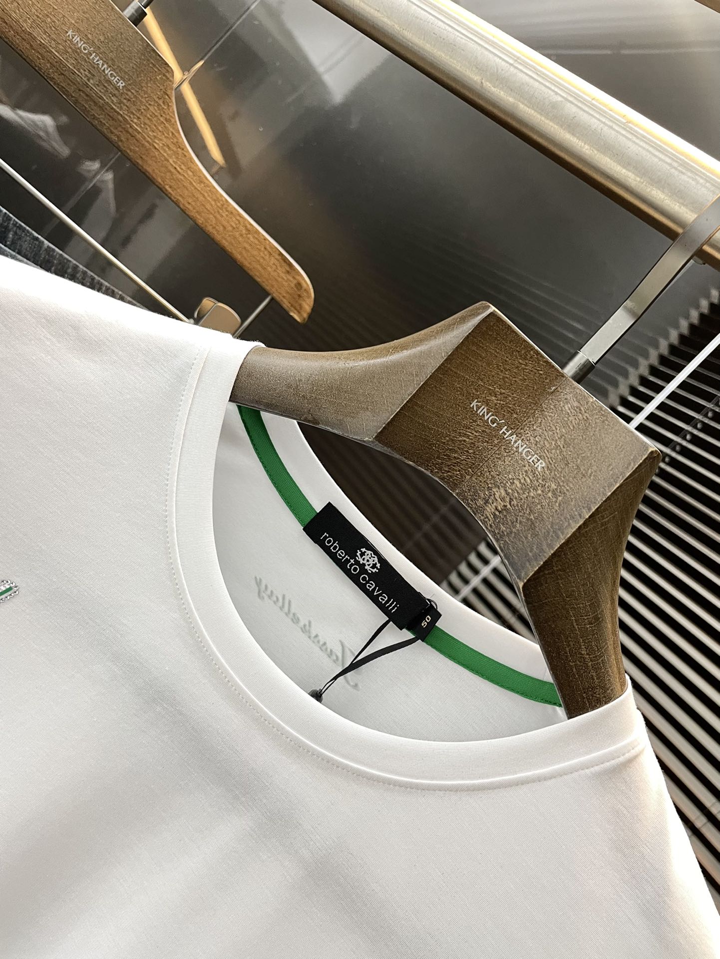 ZILLIMARK Cavalli White Short Sleeve T-Shirt - Spring/Summer Collection 4 i1722740384 9809 2