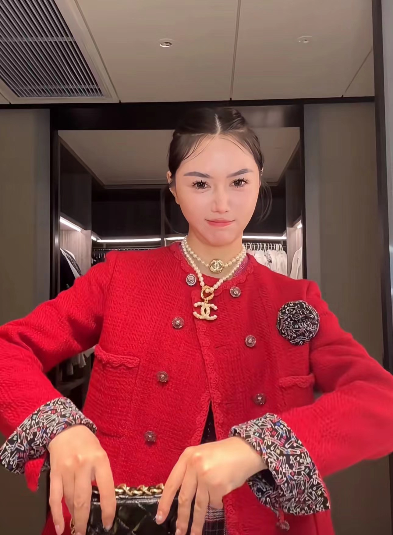 NO:633010,Follow the blogger and stack up choker style pendant necklaces, necklaces, Cartier high-end jewelry19860909跟着博主叠戴起来 choker款 吊坠款项链,,necklace,卡迪亚高端饰品,Jewelry