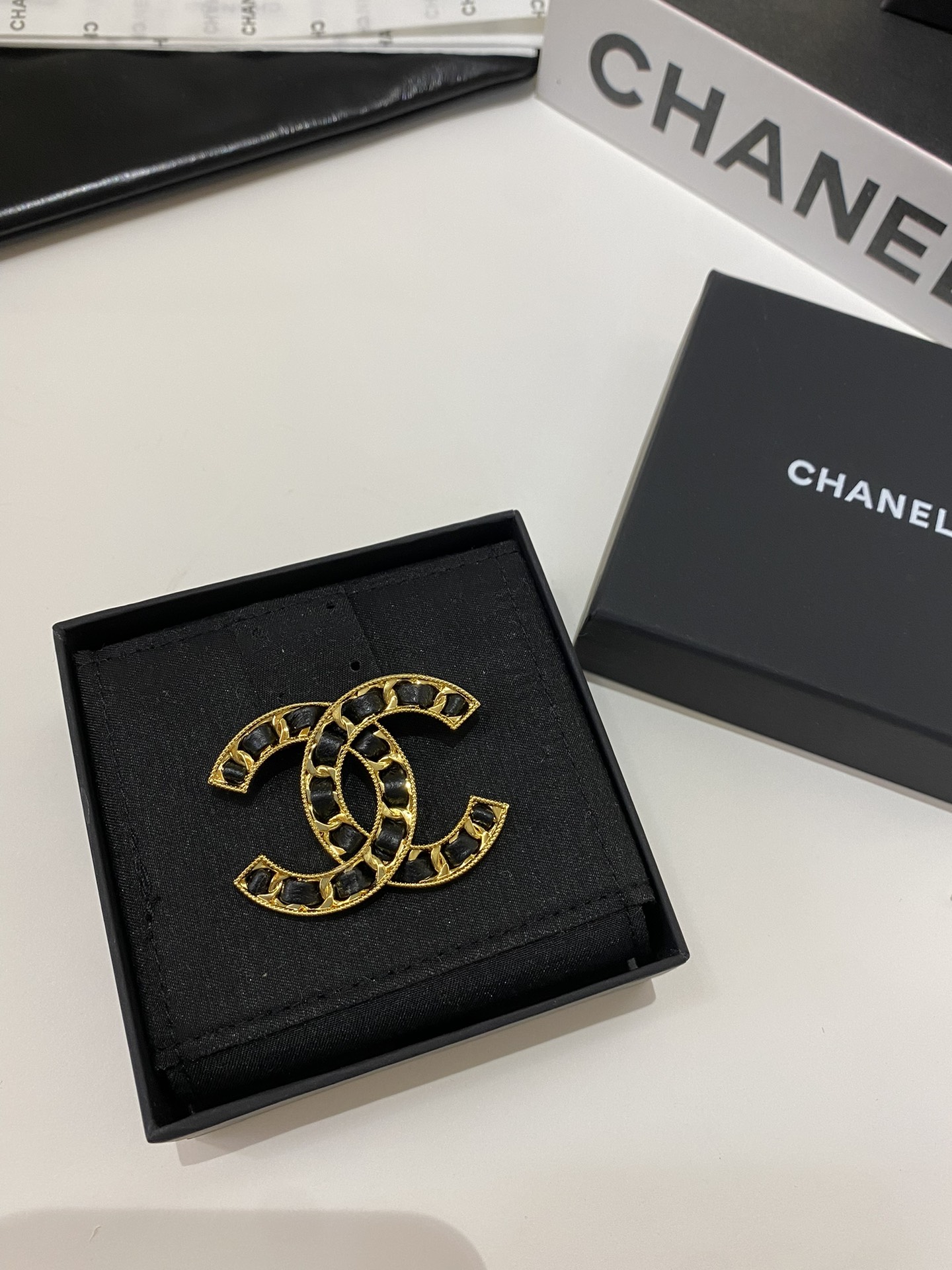 ¿Dónde puedes comprar una réplica?
 Chanel Joyas Broche La calidad del producto más alta
 Vintage