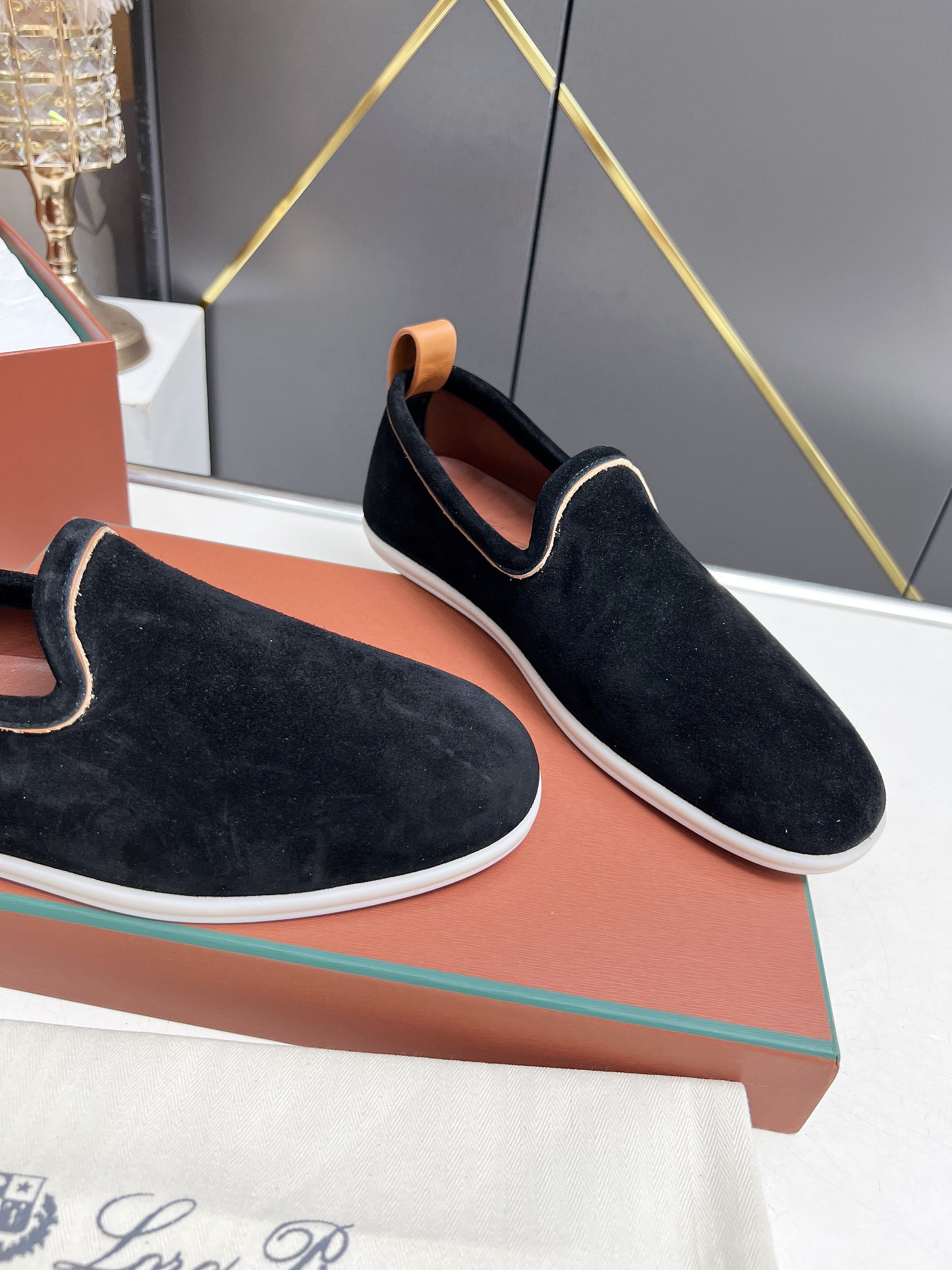 Loro Piana Men's Summer Walk Suede Loafers - Comfortable & Stylish 9 i1722841416 8526 7