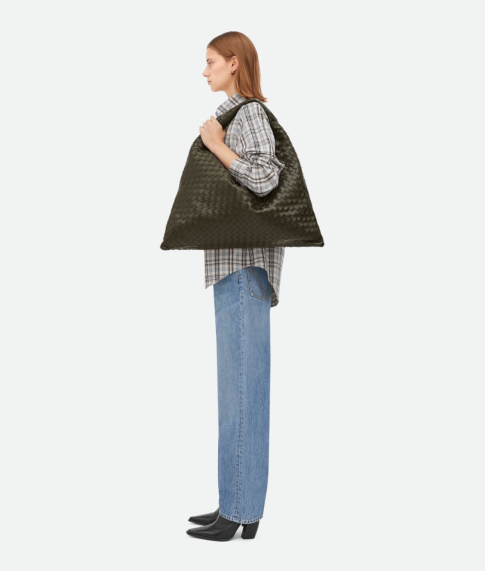 Bottega Veneta Product _dthqfS67fj3EDm_C3p-WgIrEZNeEgz2uQNnm8nA