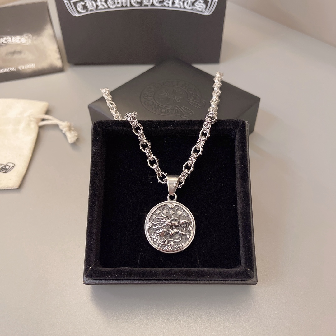 NO:642264,So handsome, the latest Chrome Hearts. No explosions, no hair. Factory direct sales. Original one-to-one reproduction. Chrome Hearts retro necklace, fine jewelry, chrome hearts, necklace.19860909太帅爆了最新款克罗心 不爆不发 厂家直销 原版一比一复刻 克罗心复古项链,饰品精品,chrome hearts,necklace,Jewelry