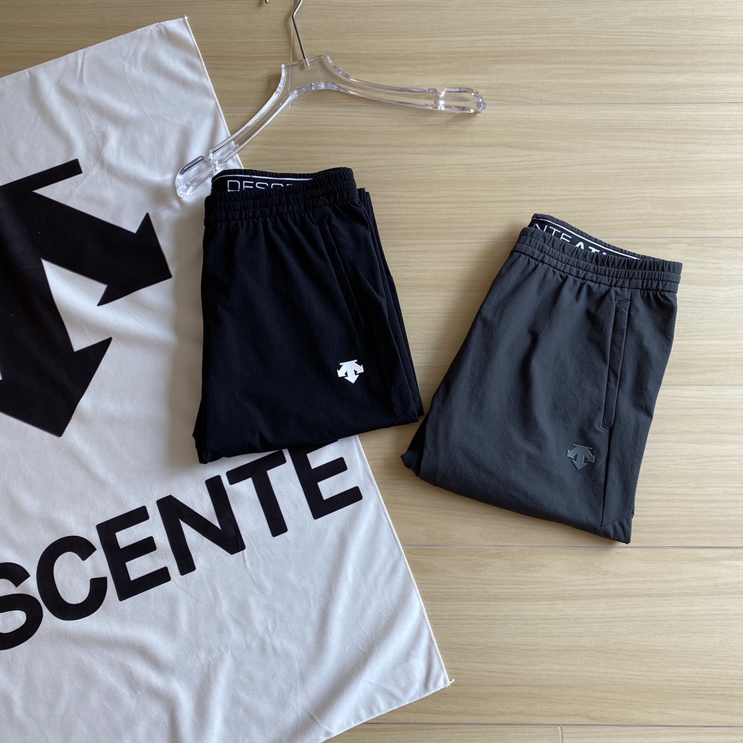 🖤主图
品质长裤🆕🖤DESCENTE/迪桑特2024年秋季户外男士速干挺阔版型梭织运动长裤
户外速干机能