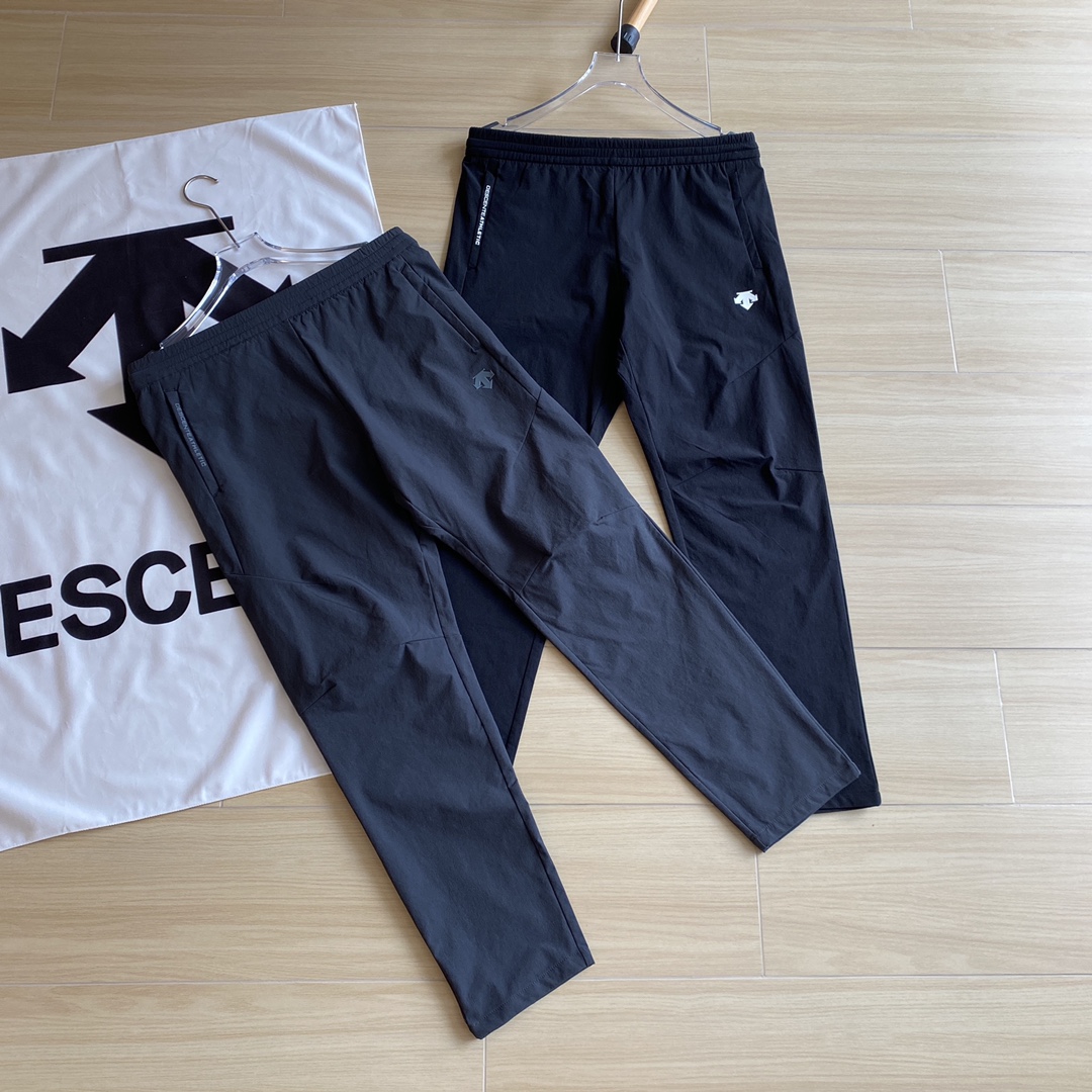 🖤主图
品质长裤🆕🖤DESCENTE/迪桑特2024年秋季户外男士速干挺阔版型梭织运动长裤
户外速干机能