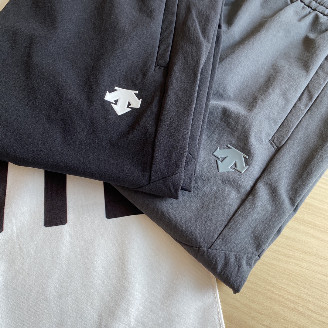 🖤细节图
品质长裤🆕🖤DESCENTE/迪桑特2024年秋季户外男士速干挺阔版型梭织运动长裤
户外速干机