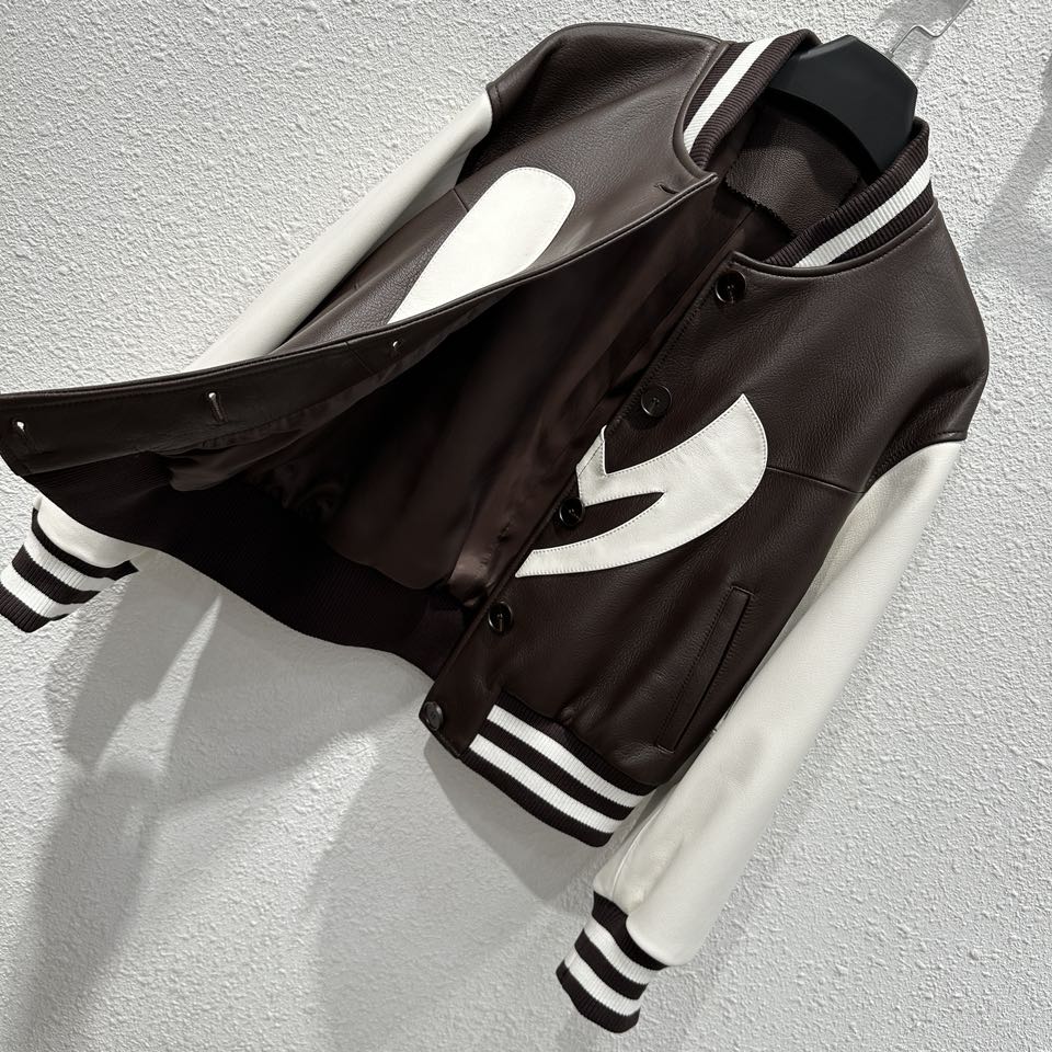 High-Quality Dust-Proof Female Suit with Exclusive Baseball Jacket – New Fall-Winter Collection - 图片 8