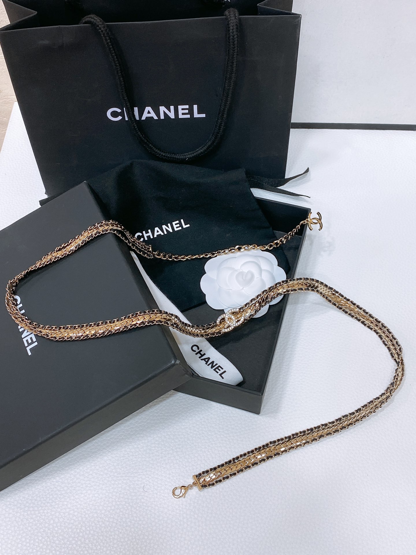 Chanel24c蛇骨链金属羊皮革与钻金黑与水晶均码