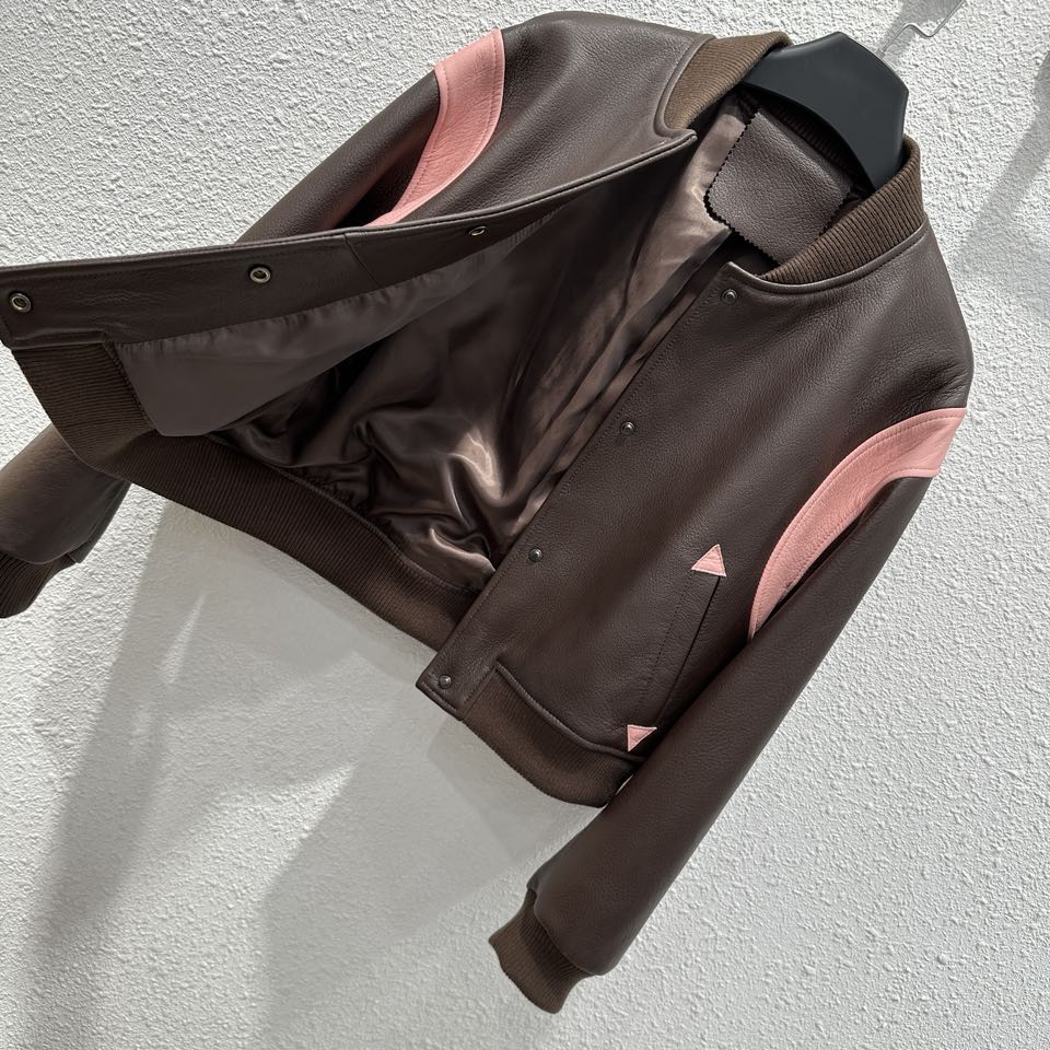 High-Quality Female Baseball Suit with Dust-Proof Bag and Exclusive Design – Perfect Fit and Fashionable - 图片 9