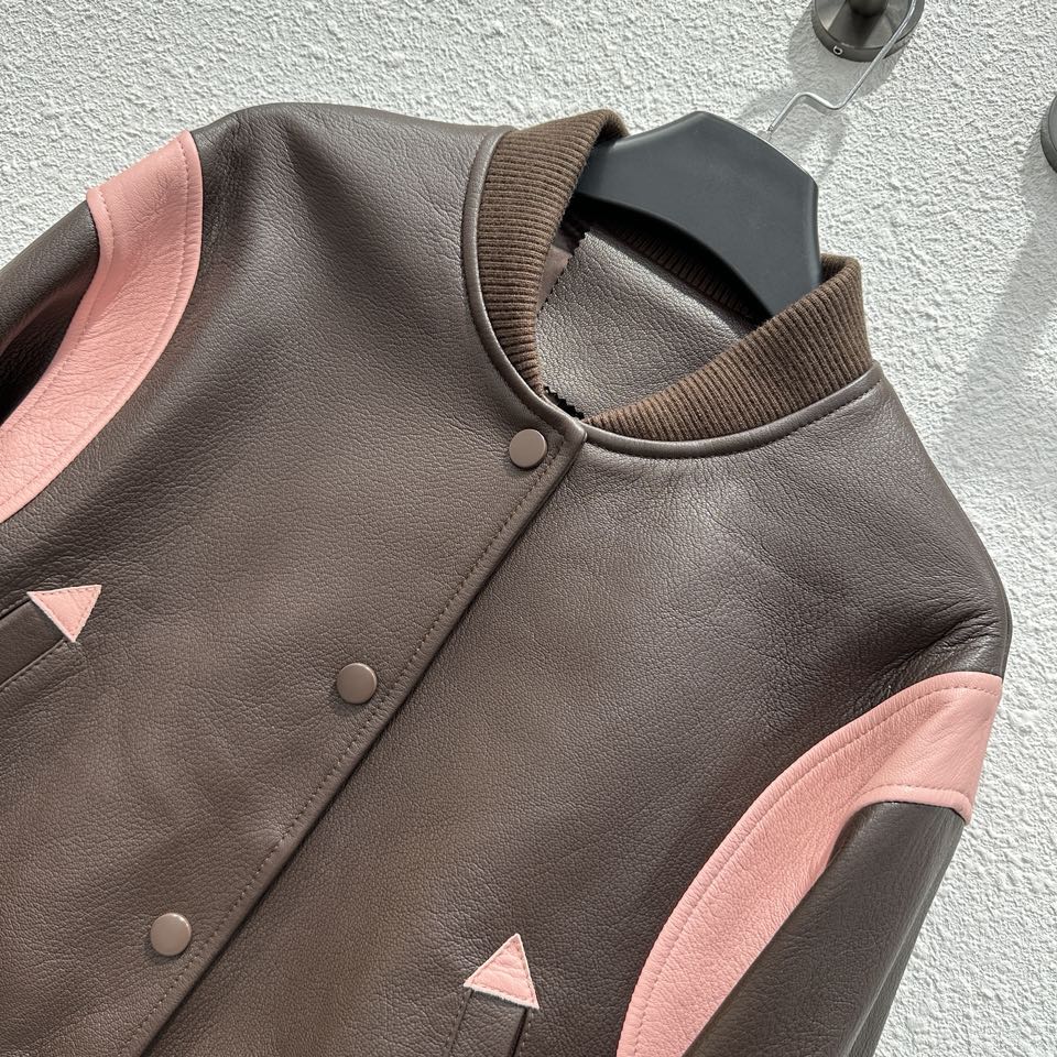 High-Quality Female Baseball Suit with Dust-Proof Bag and Exclusive Design – Perfect Fit and Fashionable - 图片 3