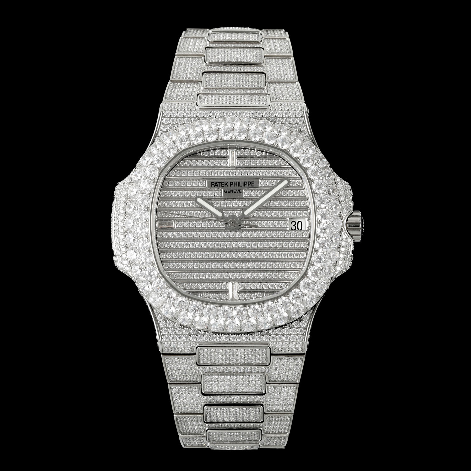 NO:764420,AMG Patek Philippe / PP Gypsophila full of diamonds [PATEK PHILIPPE] The latest large diamond ring, PP Patek Nautilus 5711 white gold Nautilus series watch. The new upgraded version double row of large diamond ring, the perfect combination of the brand's world-famous extraordinary jewelry and stars. This luxury Patek Philippe watch has a unique and charming design. It is a sublimation of perfect craftsmanship and a symbol of the status of a successful person. 1 Watch: Customized 324  Automatic integrated winding mechanical movement, large central seconds hand!  2 Dial: pavé diamonds, 18k white gold Swarovski diamonds 3 Double-sided watch: with sapphire crystal transparent cover. 4 Diameter 40mm/11.5mm 5 Bracelet: Top-level craftsmanship inlay, making the watch more dazzling. This process requires diamonds of various sizes to be inlaid and fixed in place, hiding traces of precious metals before each diamond as much as possible. 2026 fine mechanical watches, welcome to watch friends,,, patek philippe19860909AMG 百达翡丽 / PP 满天星 满钻【 PATEK PHILIPPE】最新大镶钻圈口,PP百达Nautilus 5711 白金鹦鹉螺系列腕表.全新升级版本 双排大钻圈口,品牌举世闻名超凡珠宝满天星完美结合,这款豪华百达翡丽腕表独特及富有魅力设计,是展现完美工艺的升华之作,是成功人士身份的象征. 1腕表:定制改324 自动一体上链机械机芯,中心大秒针！ 2表盘:密镶钻,18k白金施洛华钻 3表双面:拥有蓝宝石水晶透盖. 4直径40mm/11.5mm 5表链:顶级工艺镶嵌,令腕表更添耀眼光,这项工艺需要将大小各异的钻镶嵌并固定到位,尽可能隐匿每颗钻之前的贵金属痕迹,2026精品机械腕表, 欢迎各位表友品鉴,,,patek philippe,Watch