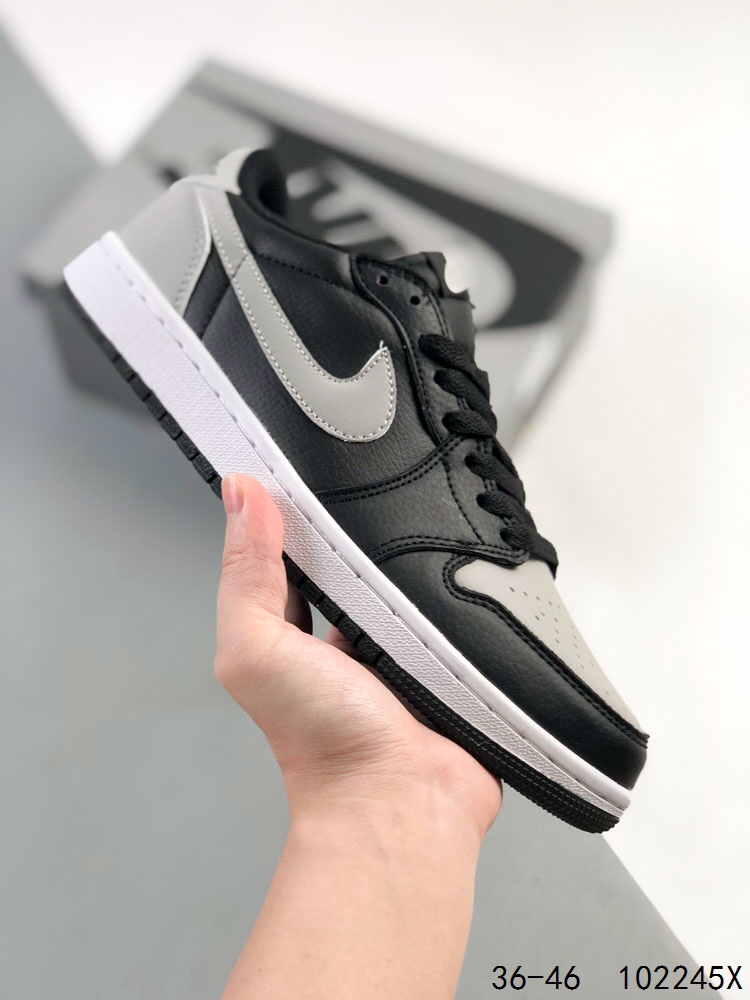 ️真标带半码！JordanAir Jordan 1 Low AJ1 WH 乔1 低帮复古文化休闲运动篮球鞋。凭借出色的性能和吸睛的外观， Air Jordan直是风球场和街头的时尚标杆。Air1